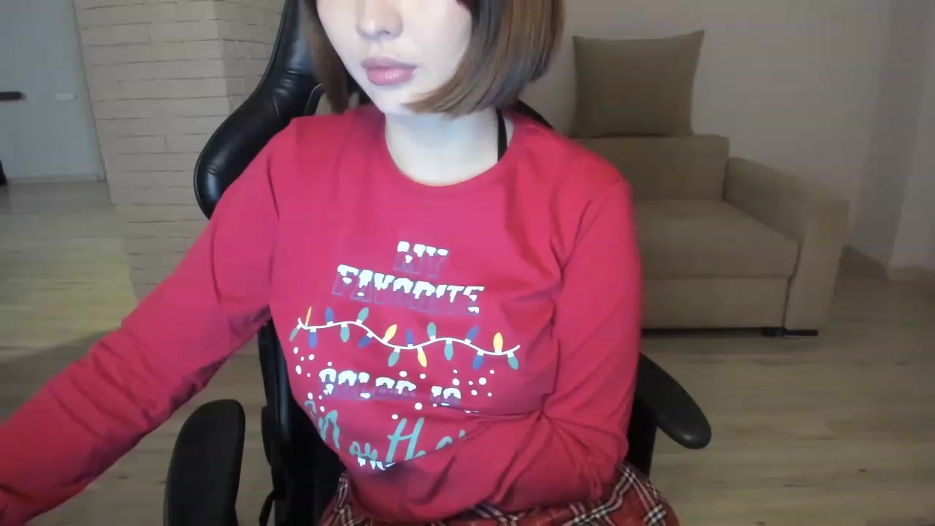 Gallery image thumbnail from Elfleurit's myfreecams stream on, 12/31/2022, 19:05 image 4 of 20