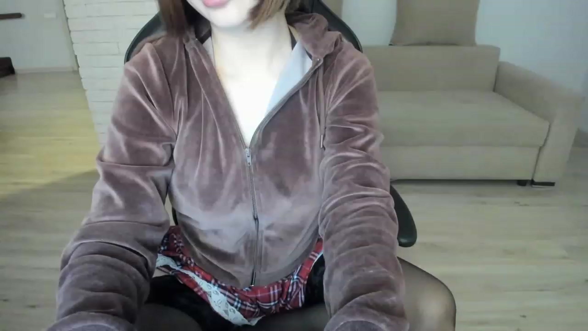 Gallery image thumbnail from Elfleurit's myfreecams stream on, 12/31/2022, 23:42 image 12 of 20