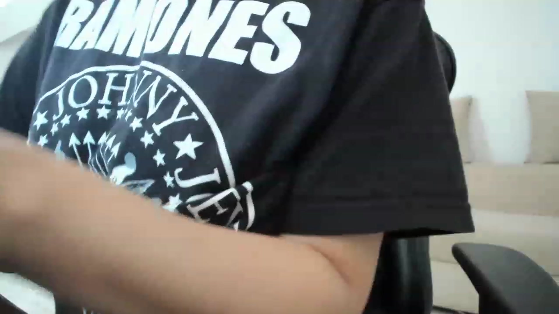 Gallery image thumbnail from Elfleurit's myfreecams stream on, 01/04/2023, 06:47 image 8 of 20