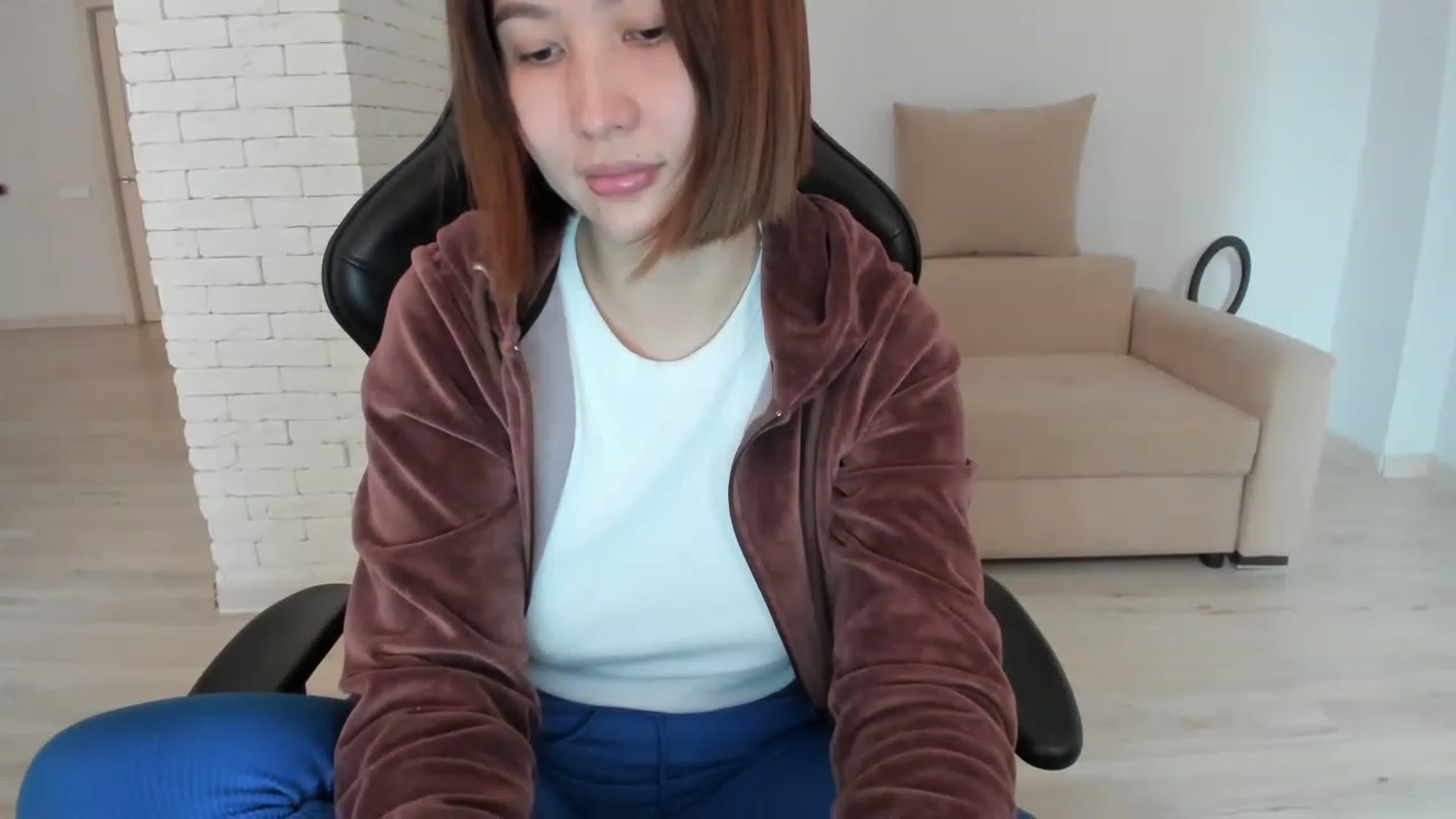 Gallery image thumbnail from Elfleurit's myfreecams stream on, 01/10/2023, 08:18 image 18 of 20