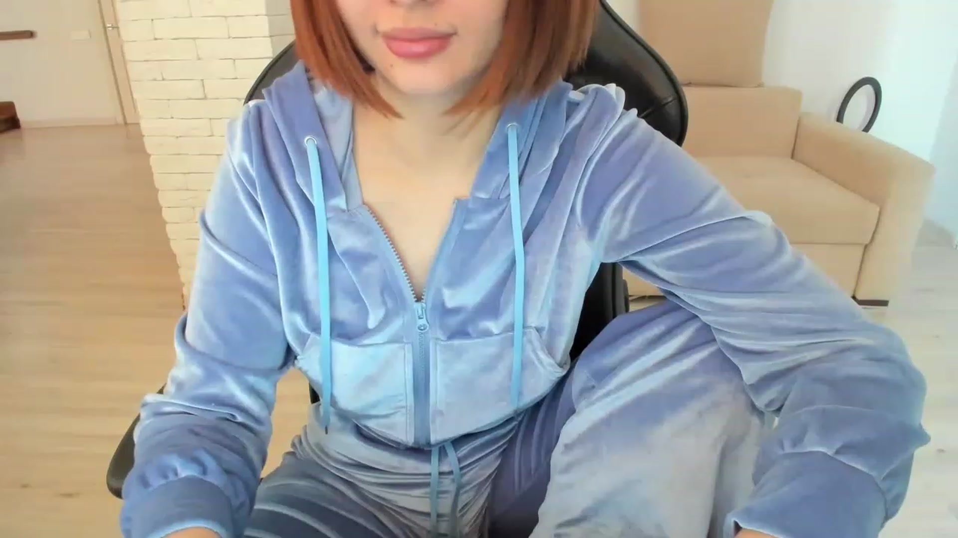 Gallery image thumbnail from Elfleurit's myfreecams stream on, 01/12/2023, 08:28 image 11 of 20