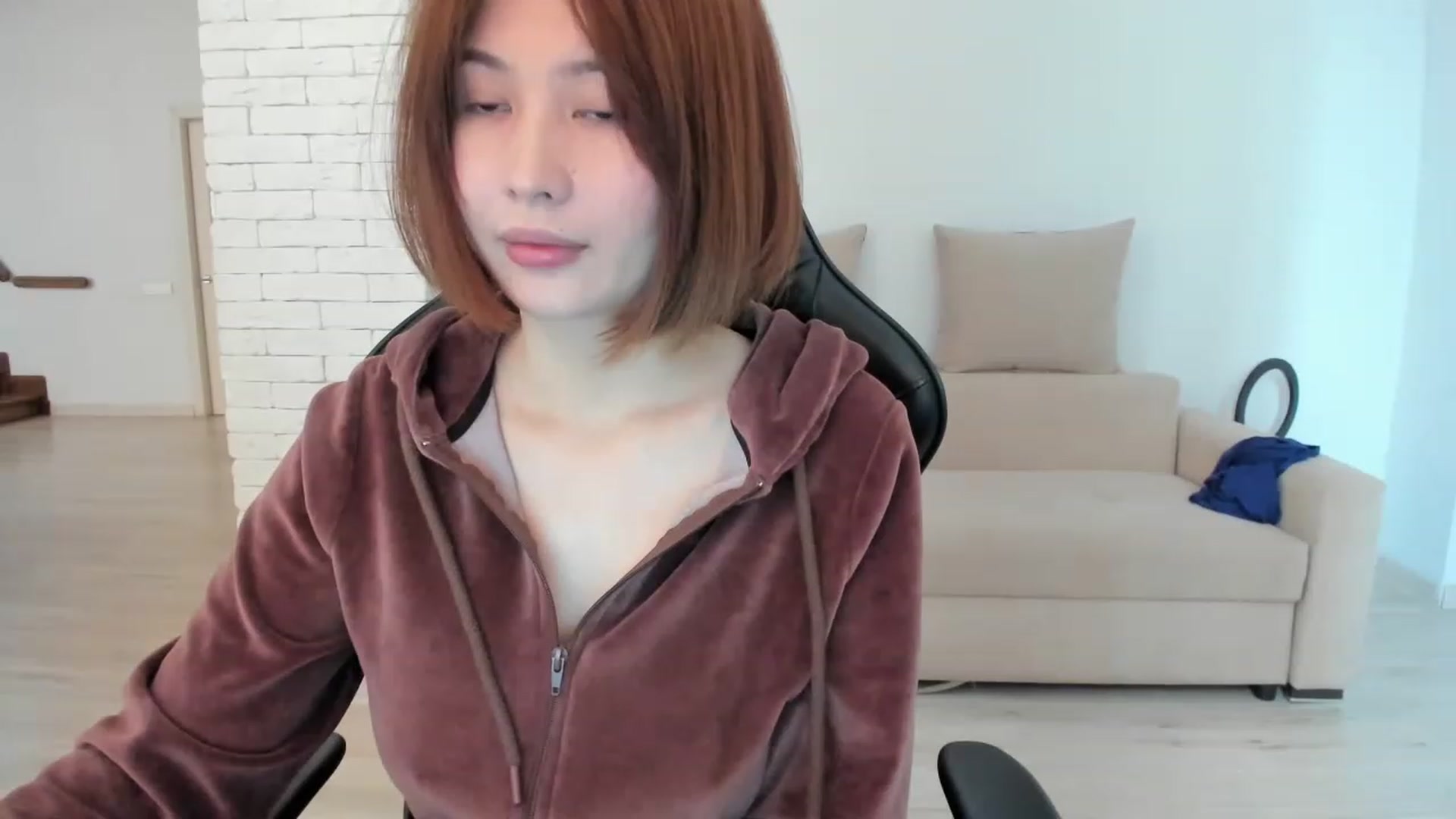 Gallery image thumbnail from Elfleurit's myfreecams stream on, 01/13/2023, 08:20 image 16 of 20
