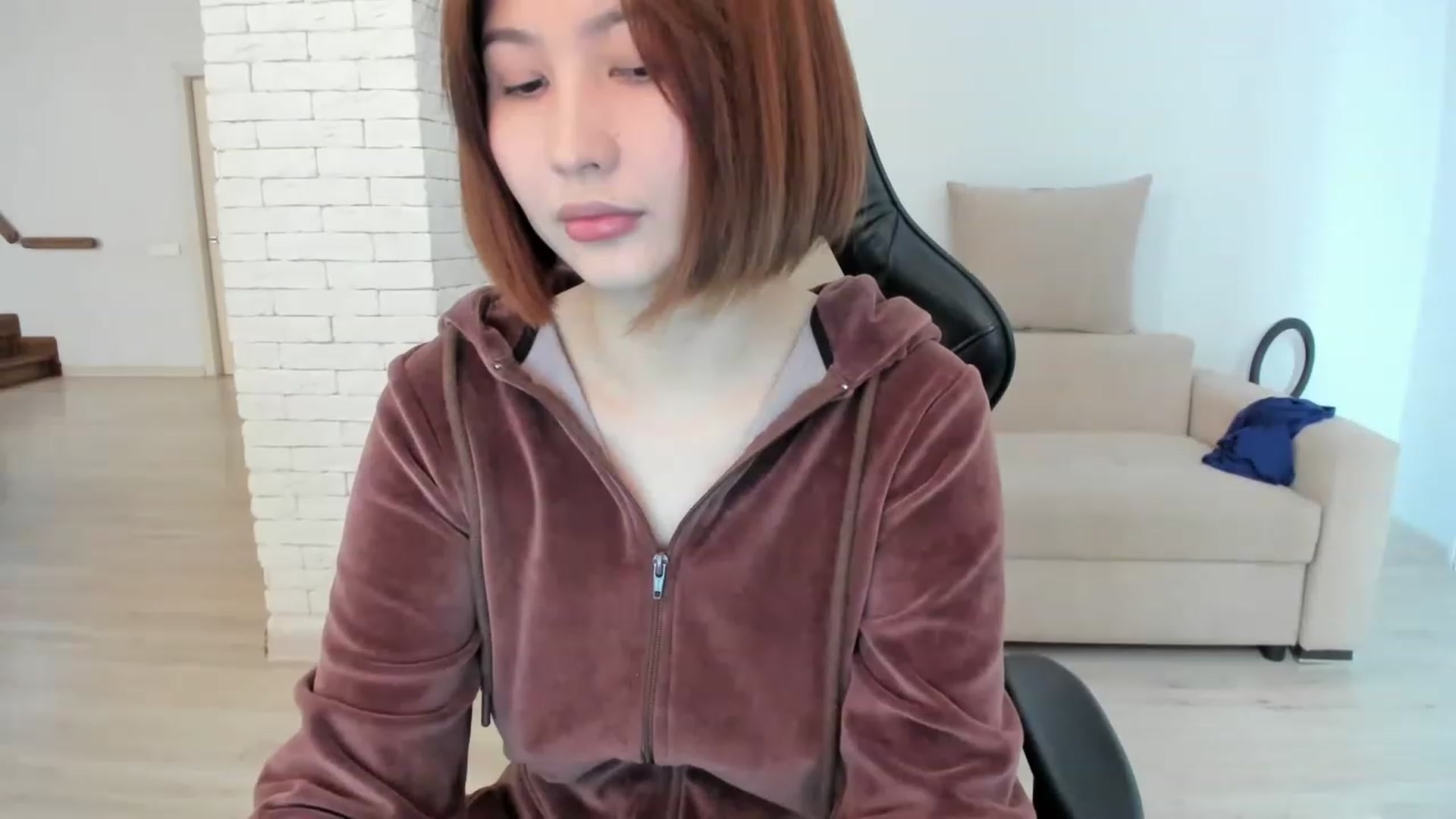 Gallery image thumbnail from Elfleurit's myfreecams stream on, 01/13/2023, 08:20 image 17 of 20
