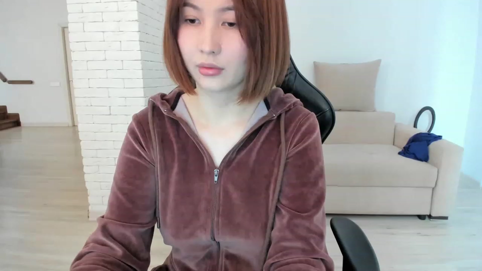 Gallery image thumbnail from Elfleurit's myfreecams stream on, 01/13/2023, 08:20 image 18 of 20