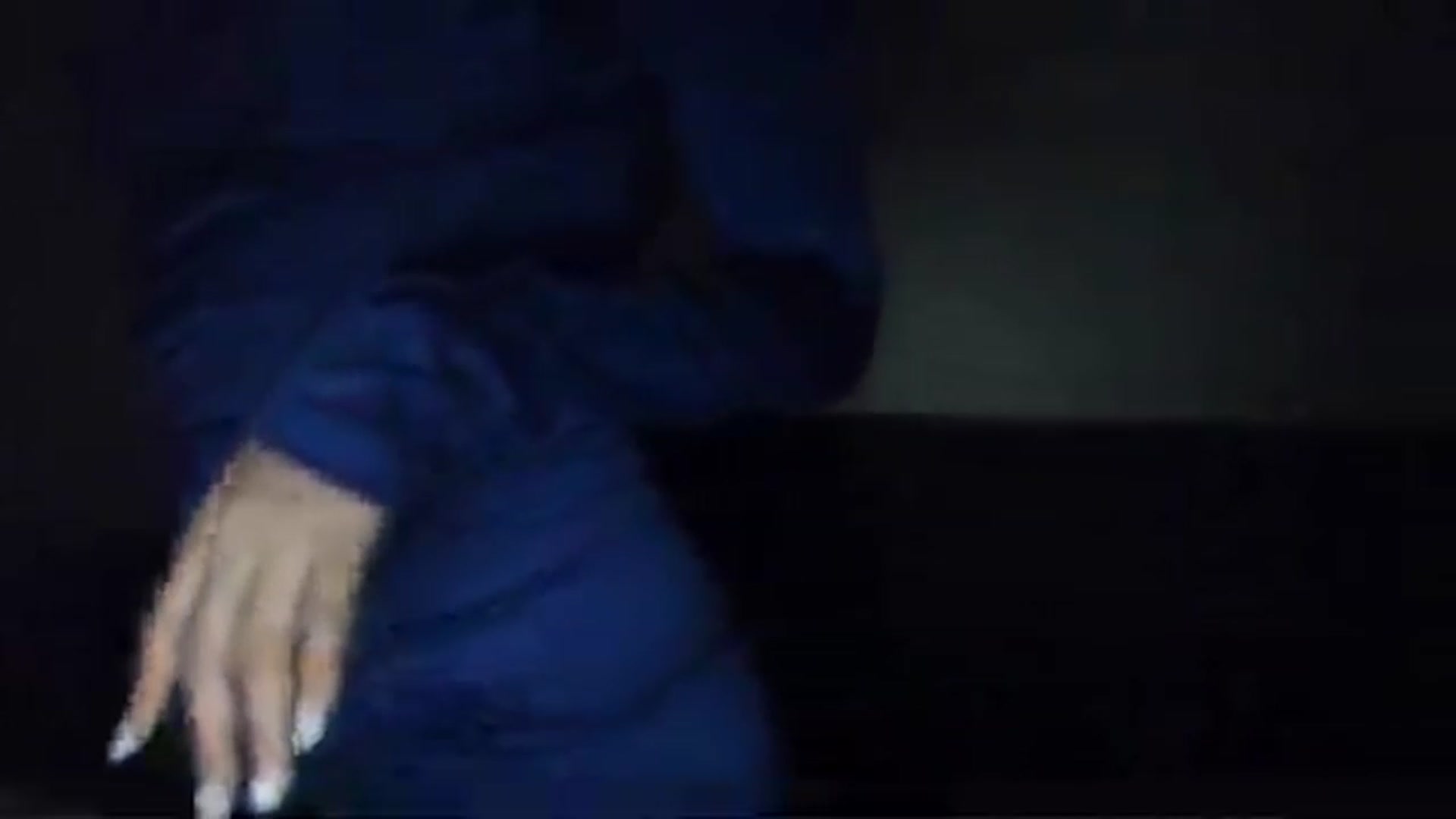 Gallery image thumbnail from Elfleurit's myfreecams stream on, 01/29/2023, 17:37 image 15 of 20