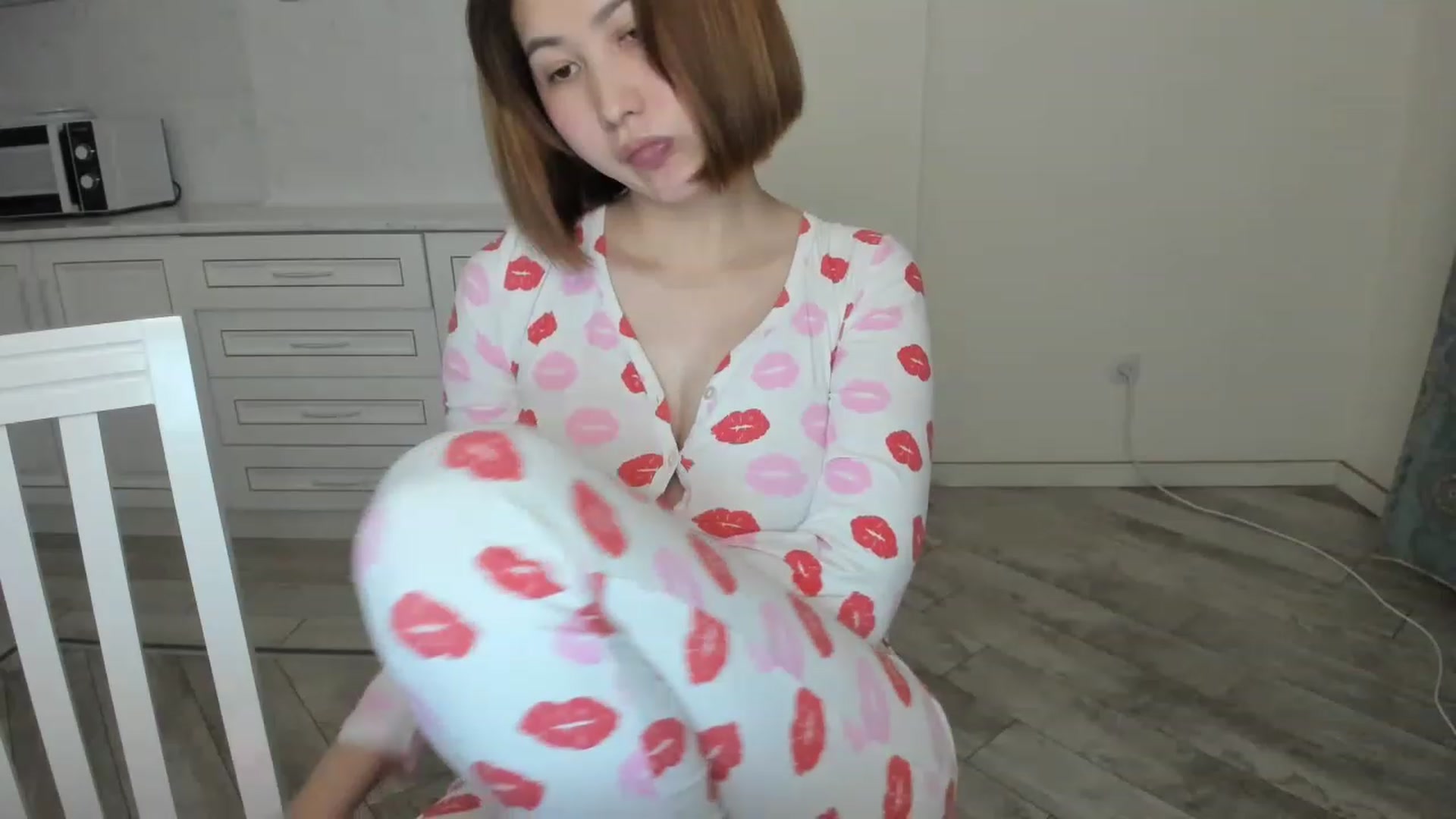 Gallery image thumbnail from Elfleurit's myfreecams stream on, 02/23/2023, 22:16 image 14 of 20