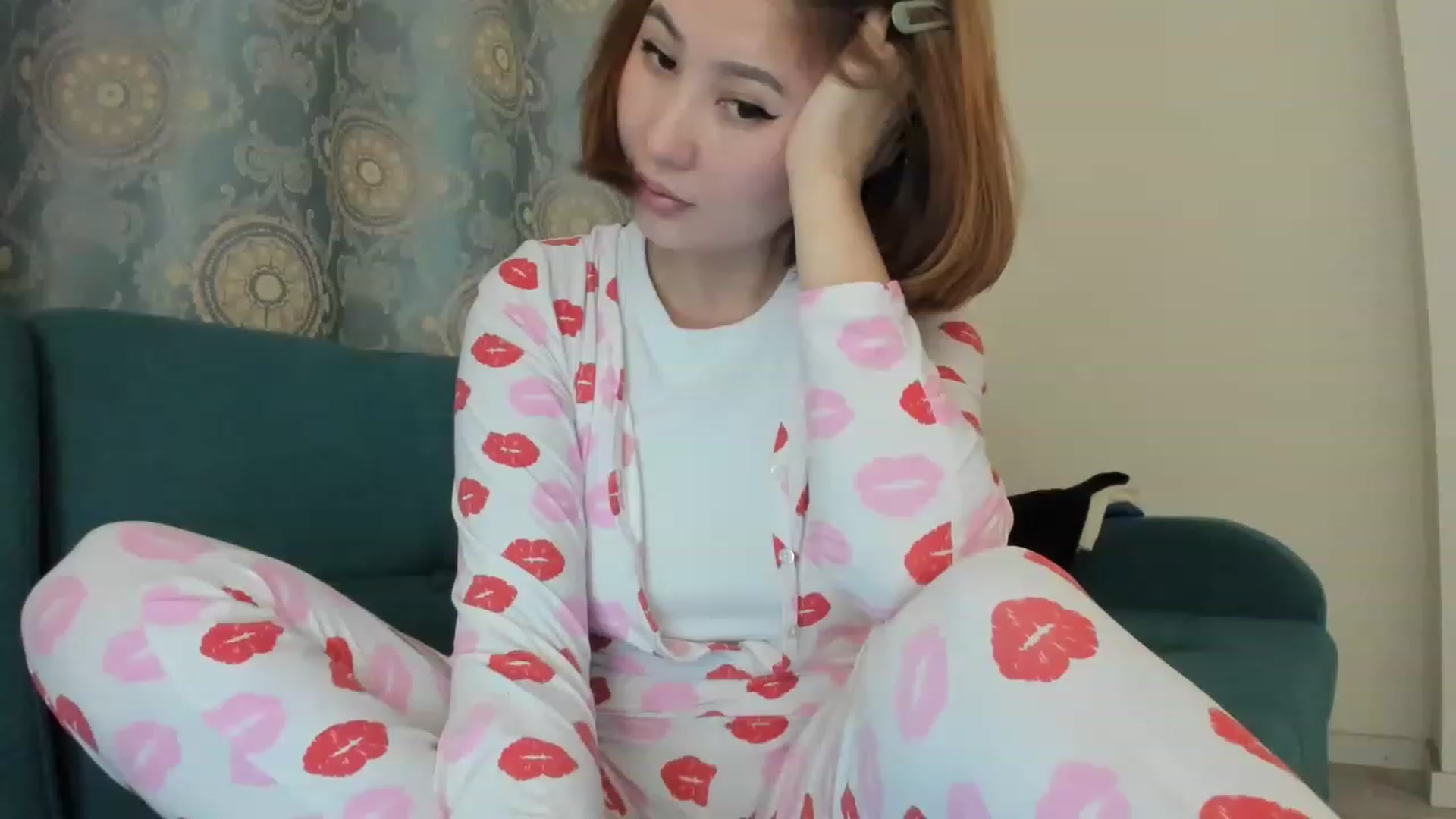 Gallery image thumbnail from Elfleurit's myfreecams stream on, 02/26/2023, 21:38 image 15 of 20