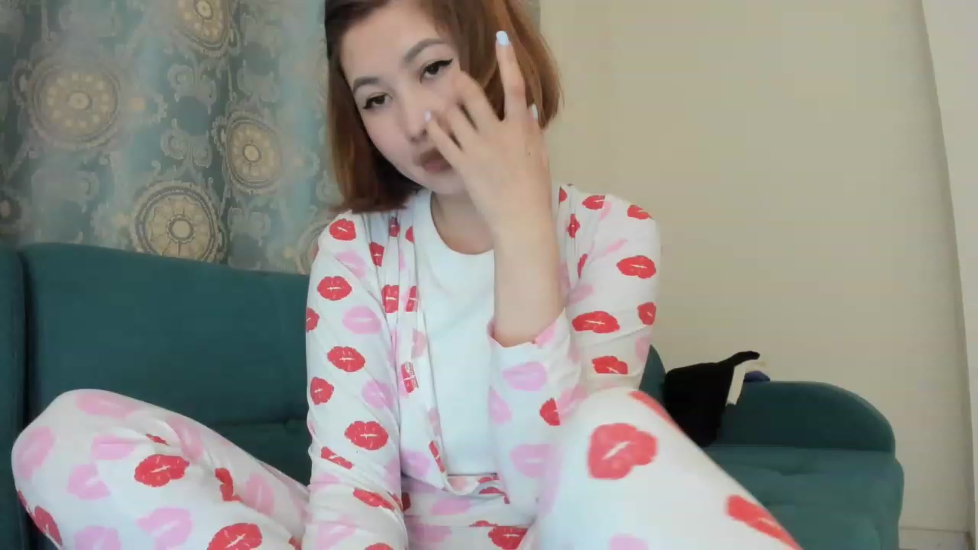 Gallery image thumbnail from Elfleurit's myfreecams stream on, 02/26/2023, 21:38 image 16 of 20