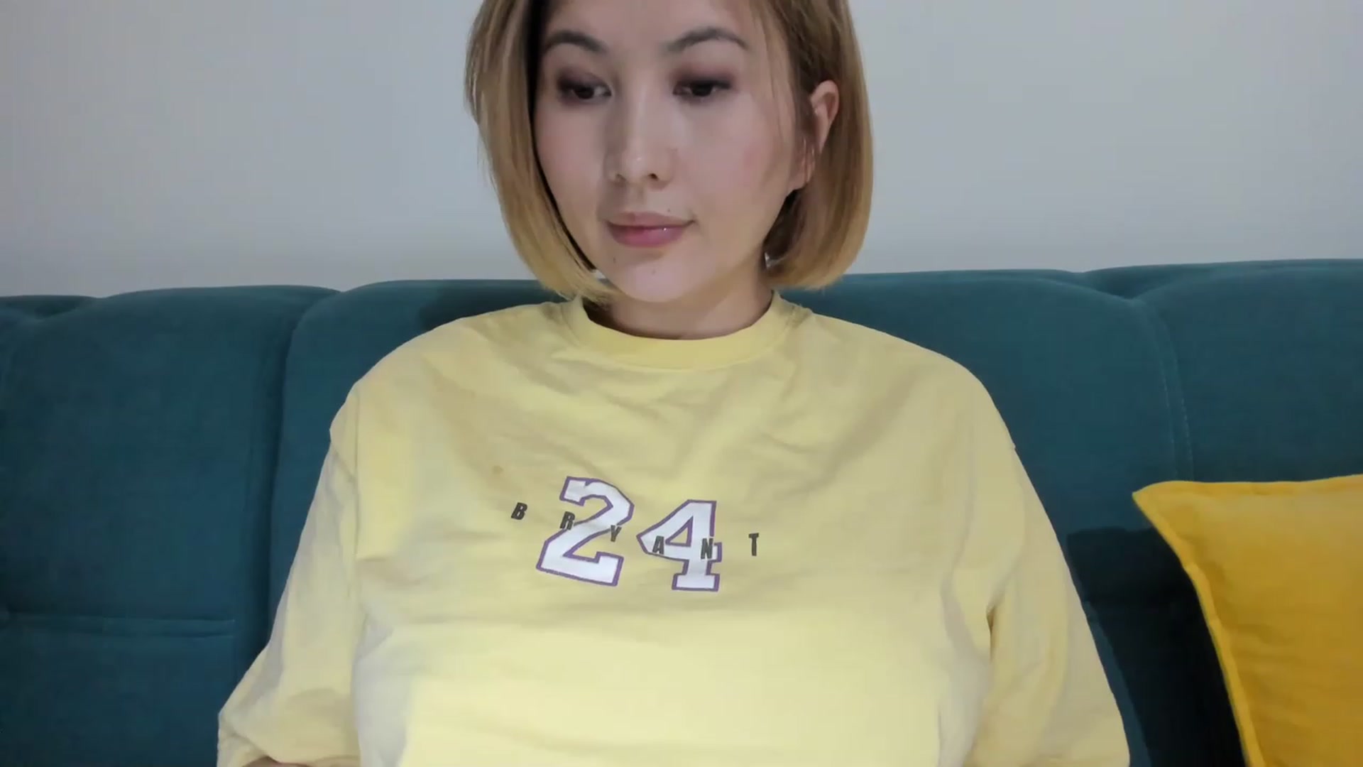 Gallery image thumbnail from Elfleurit's myfreecams stream on, 04/09/2023, 21:21 image 1 of 20