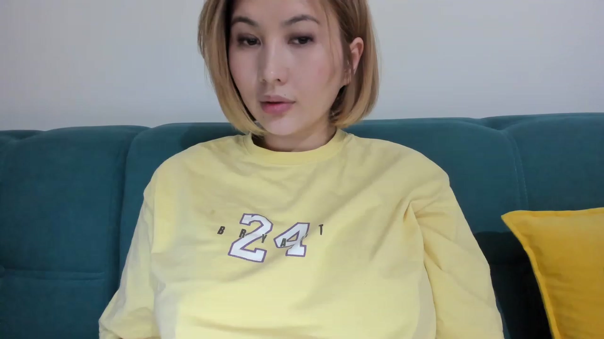 Gallery image thumbnail from Elfleurit's myfreecams stream on, 04/09/2023, 21:21 image 3 of 20