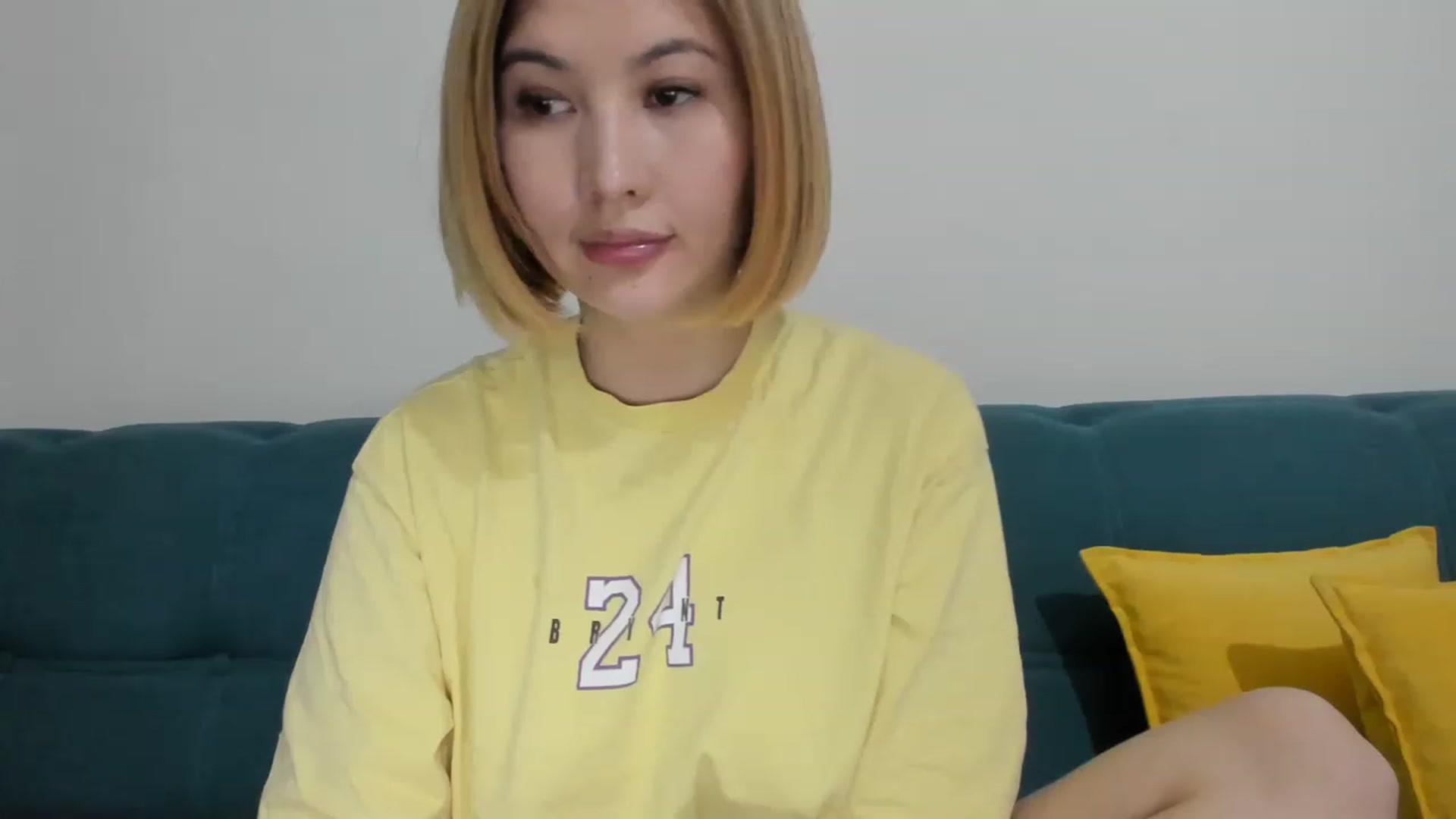 Gallery image thumbnail from Elfleurit's myfreecams stream on, 04/09/2023, 21:21 image 11 of 20