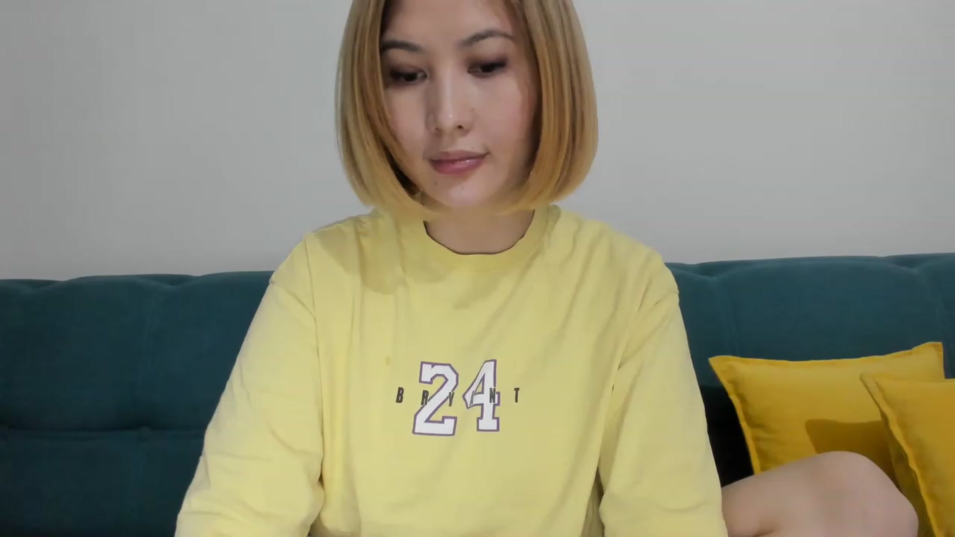 Gallery image thumbnail from Elfleurit's myfreecams stream on, 04/09/2023, 21:21 image 9 of 20