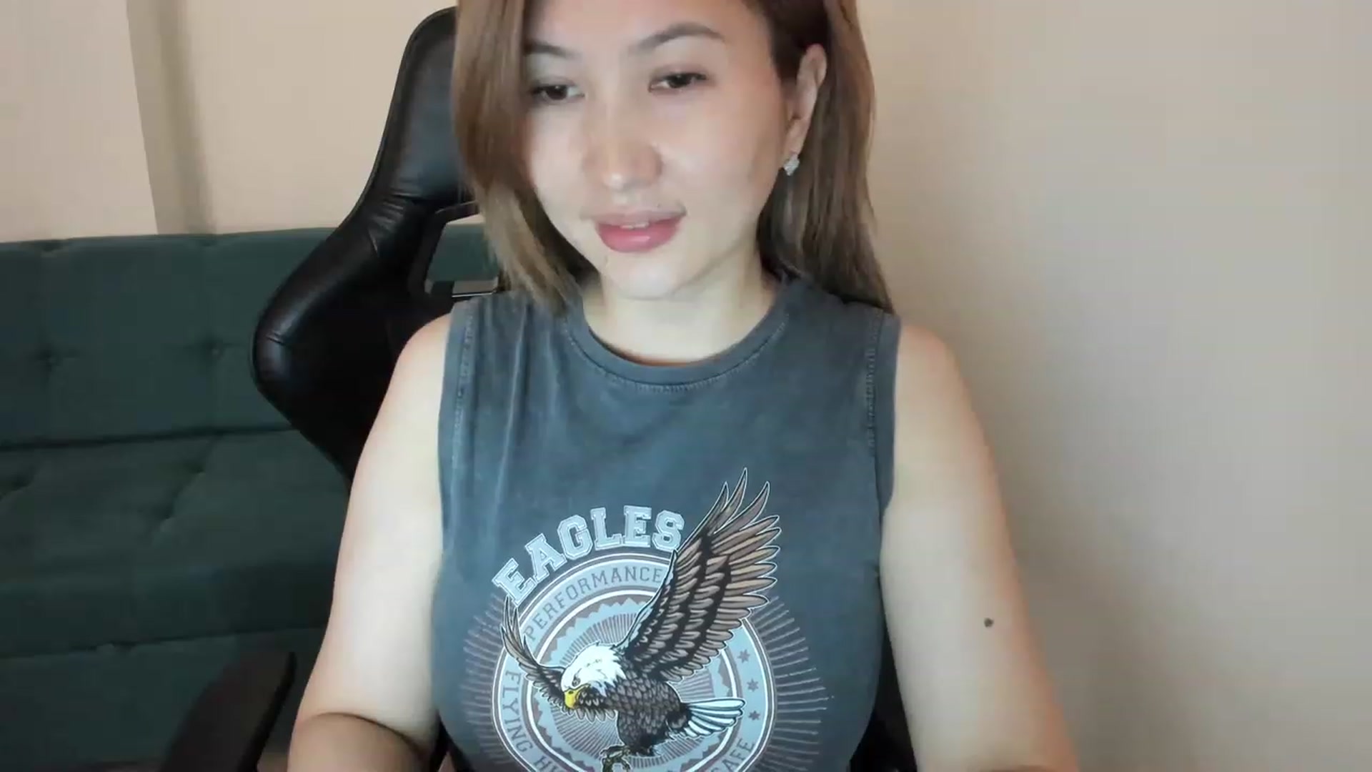 Gallery image thumbnail from Elfleurit's myfreecams stream on, 05/28/2023, 07:54 image 14 of 20