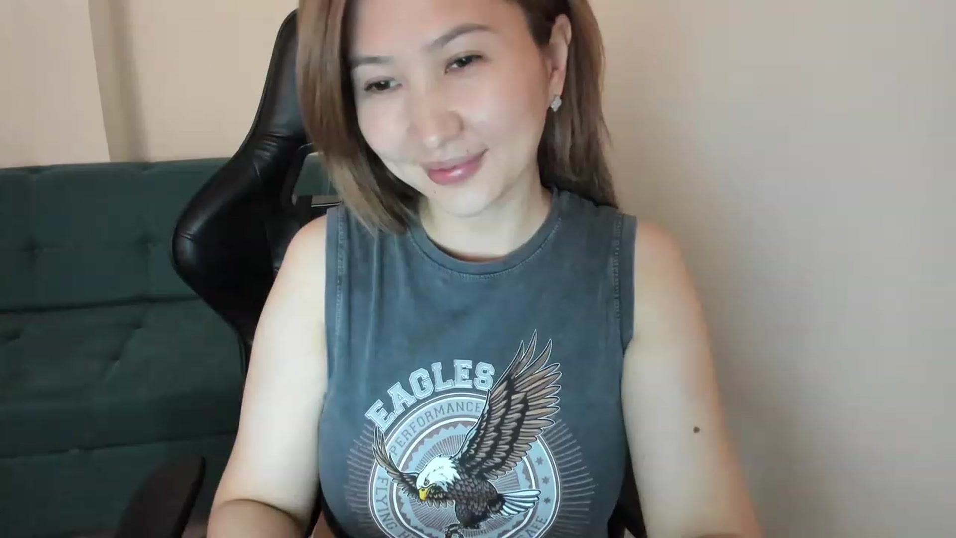 Gallery image thumbnail from Elfleurit's myfreecams stream on, 05/28/2023, 07:54 image 12 of 20