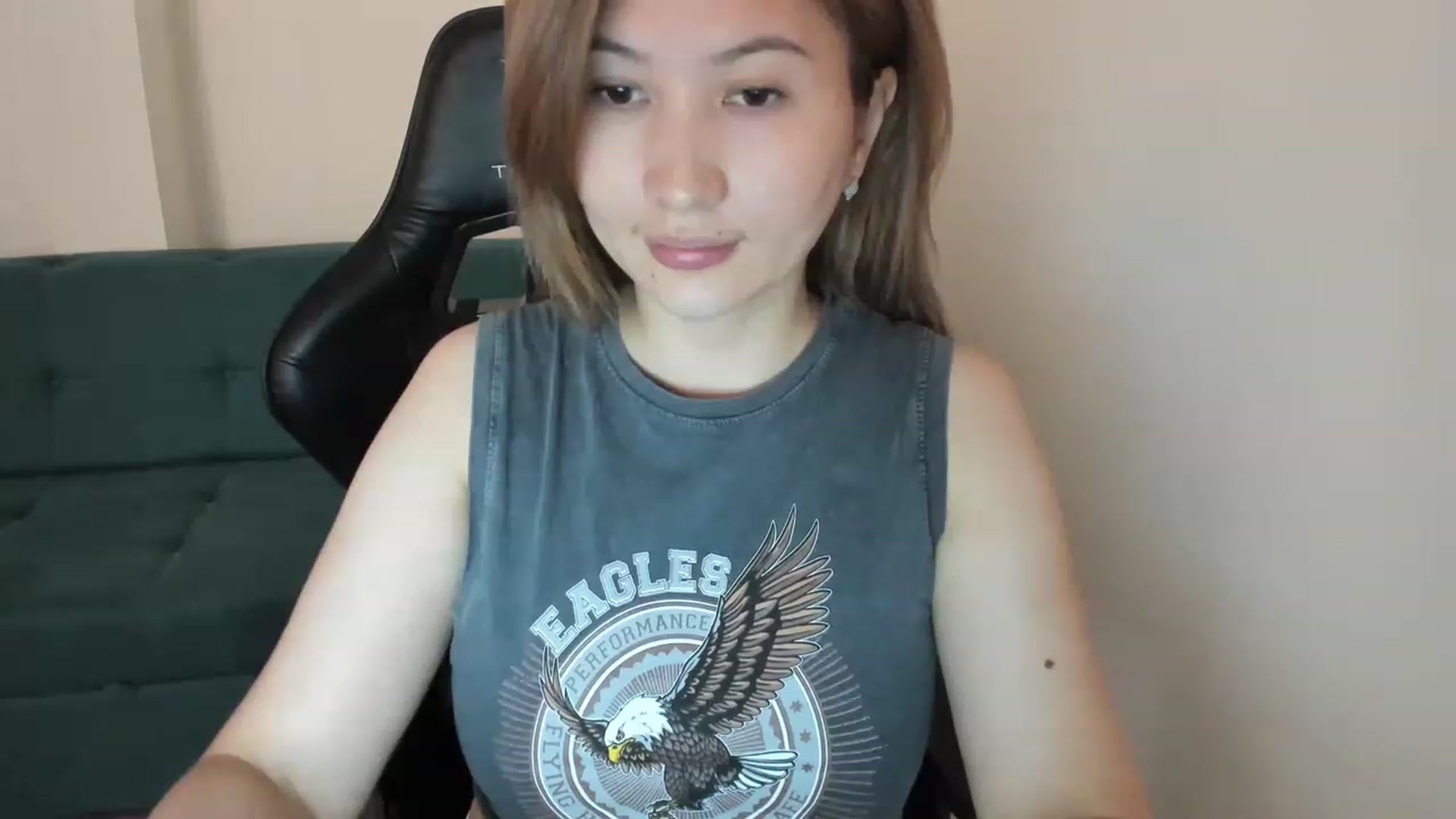 Gallery image thumbnail from Elfleurit's myfreecams stream on, 05/28/2023, 07:54 image 13 of 20