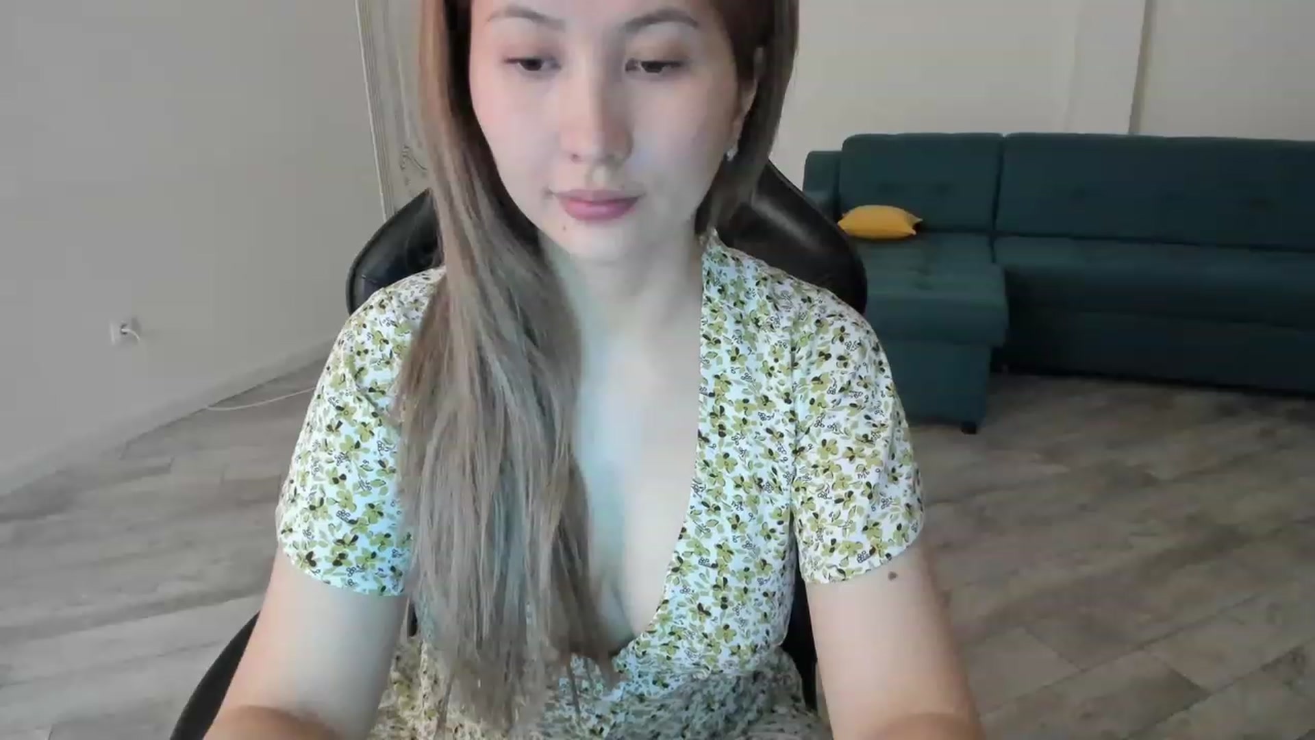 Gallery image thumbnail from Elfleurit's myfreecams stream on, 06/01/2023, 06:59 image 19 of 20
