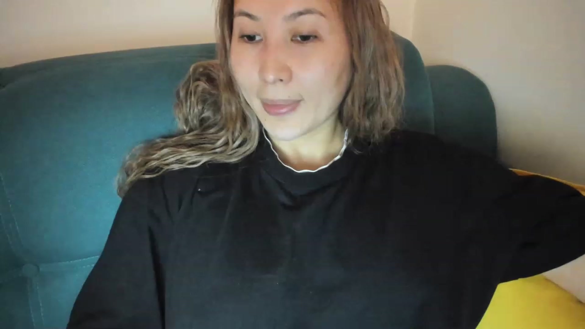 Gallery image thumbnail from Elfleurit's myfreecams stream on, 06/04/2023, 08:22 image 4 of 20