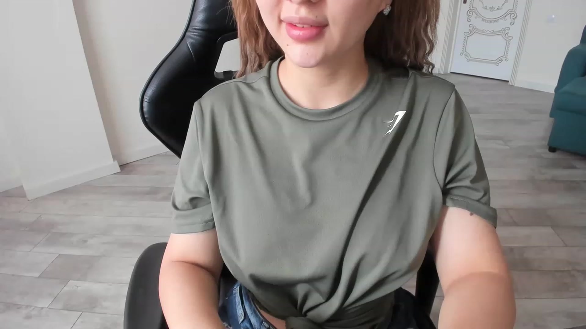 Gallery image thumbnail from Elfleurit's myfreecams stream on, 06/05/2023, 05:28 image 2 of 20