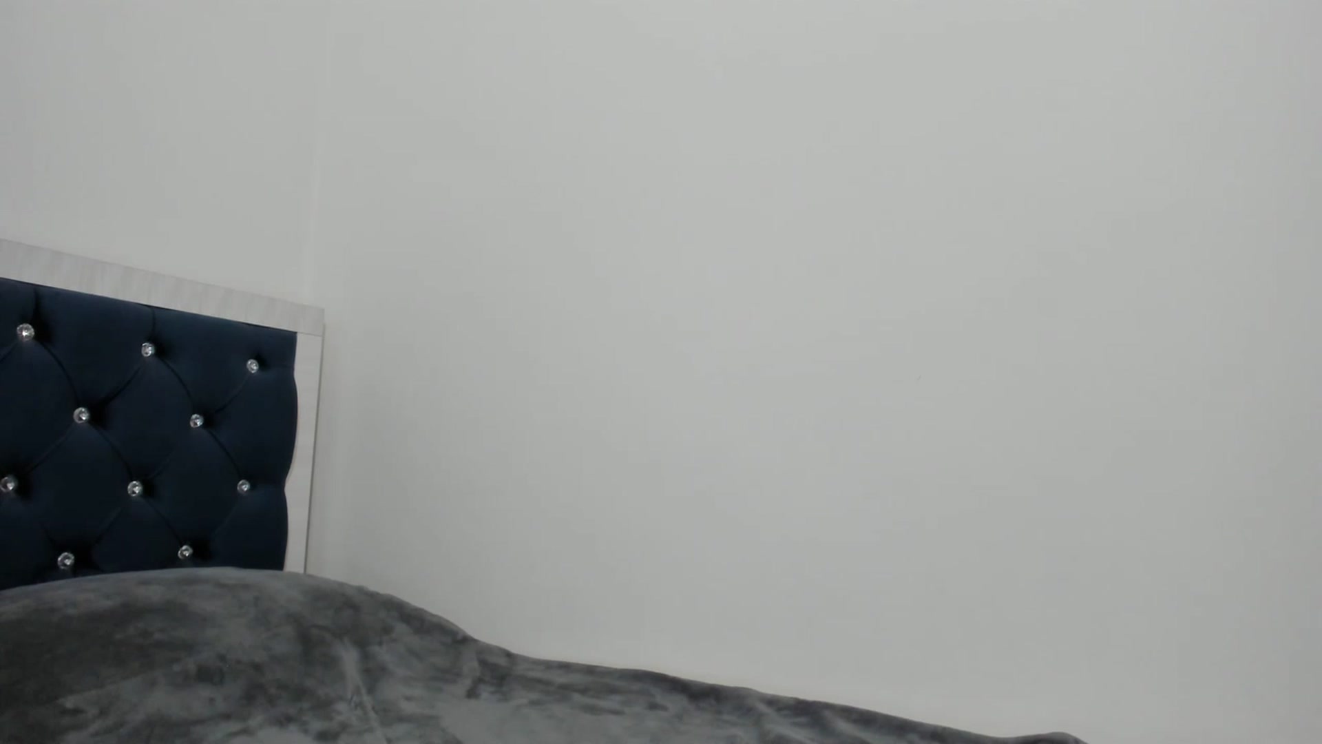Gallery image thumbnail from Elfleurit's myfreecams stream on, 06/15/2023, 19:21 image 14 of 20