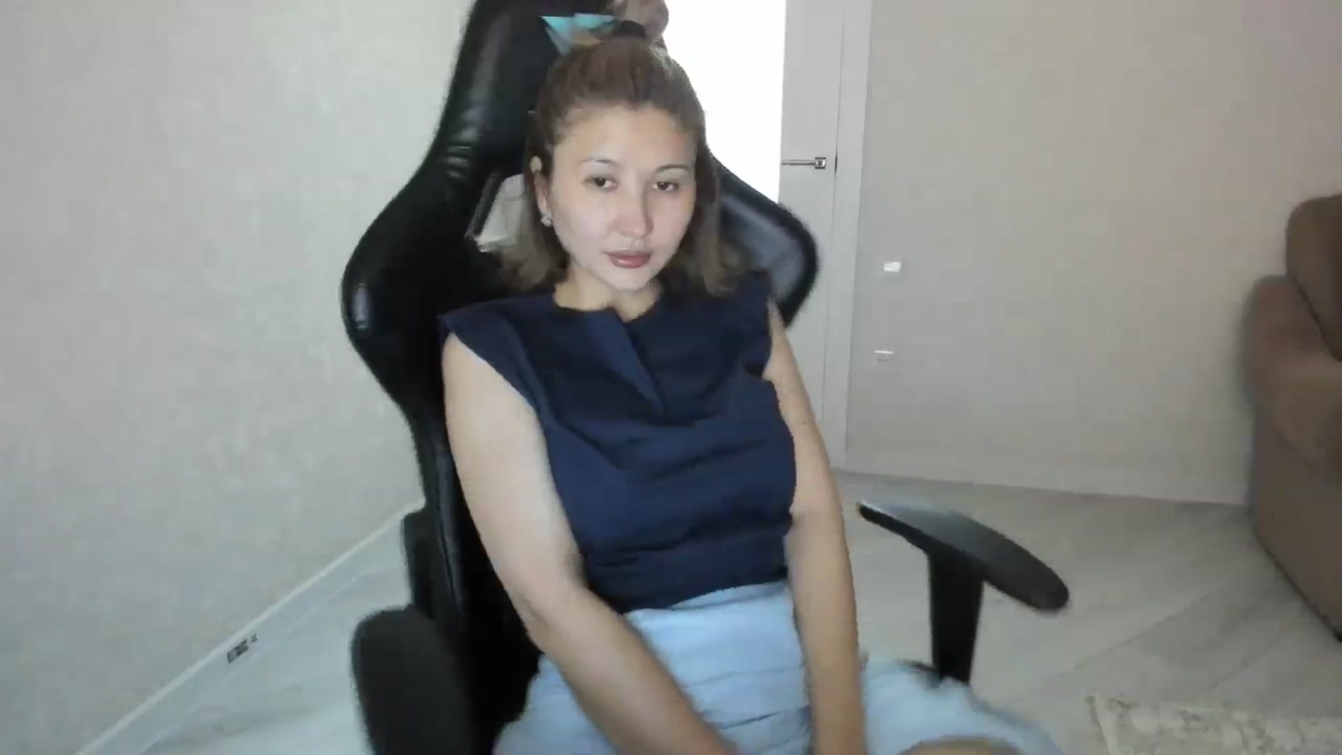Gallery image thumbnail from Elfleurit's myfreecams stream on, 07/30/2023, 20:31 image 20 of 20