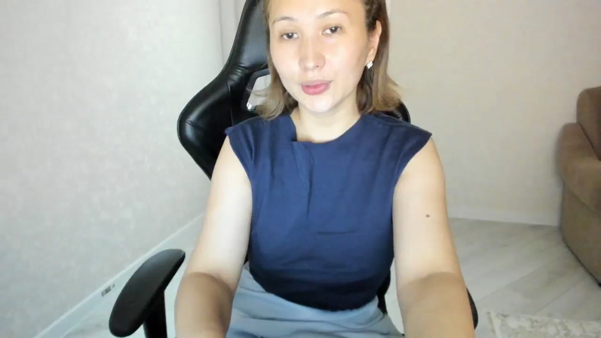 Gallery image thumbnail from Elfleurit's myfreecams stream on, 07/30/2023, 20:31 image 18 of 20