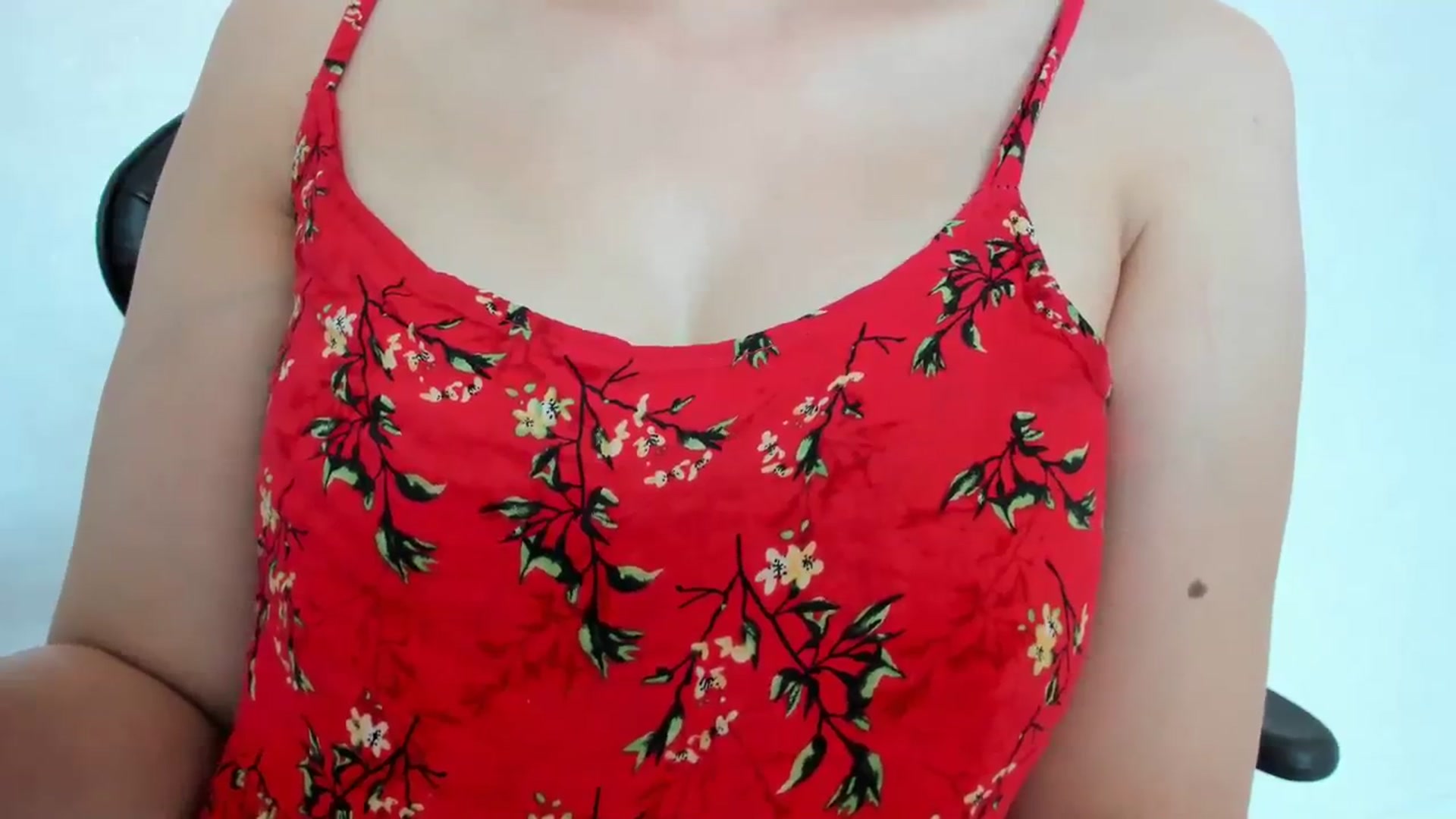Gallery image thumbnail from Elfleurit's myfreecams stream on, 08/19/2023, 07:29 image 4 of 20