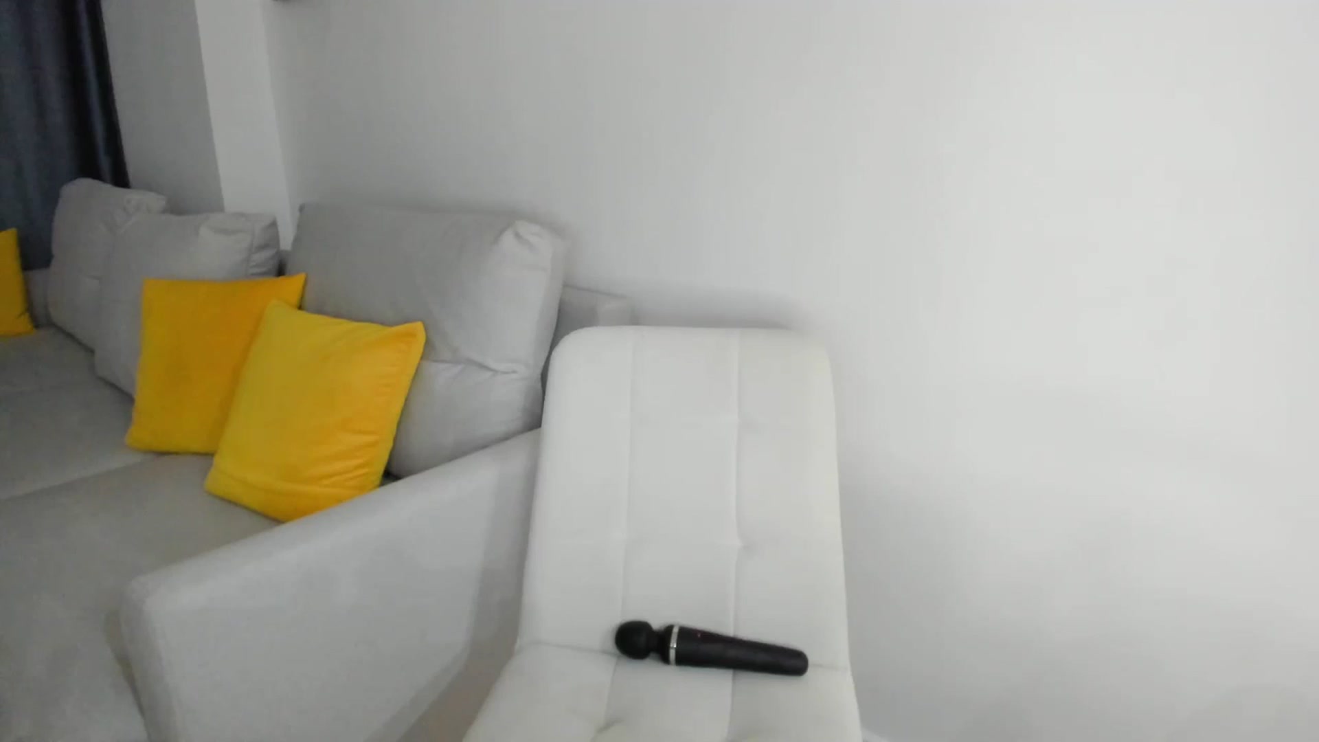Gallery image thumbnail from Elfleurit's myfreecams stream on, 09/26/2023, 17:13 image 13 of 20