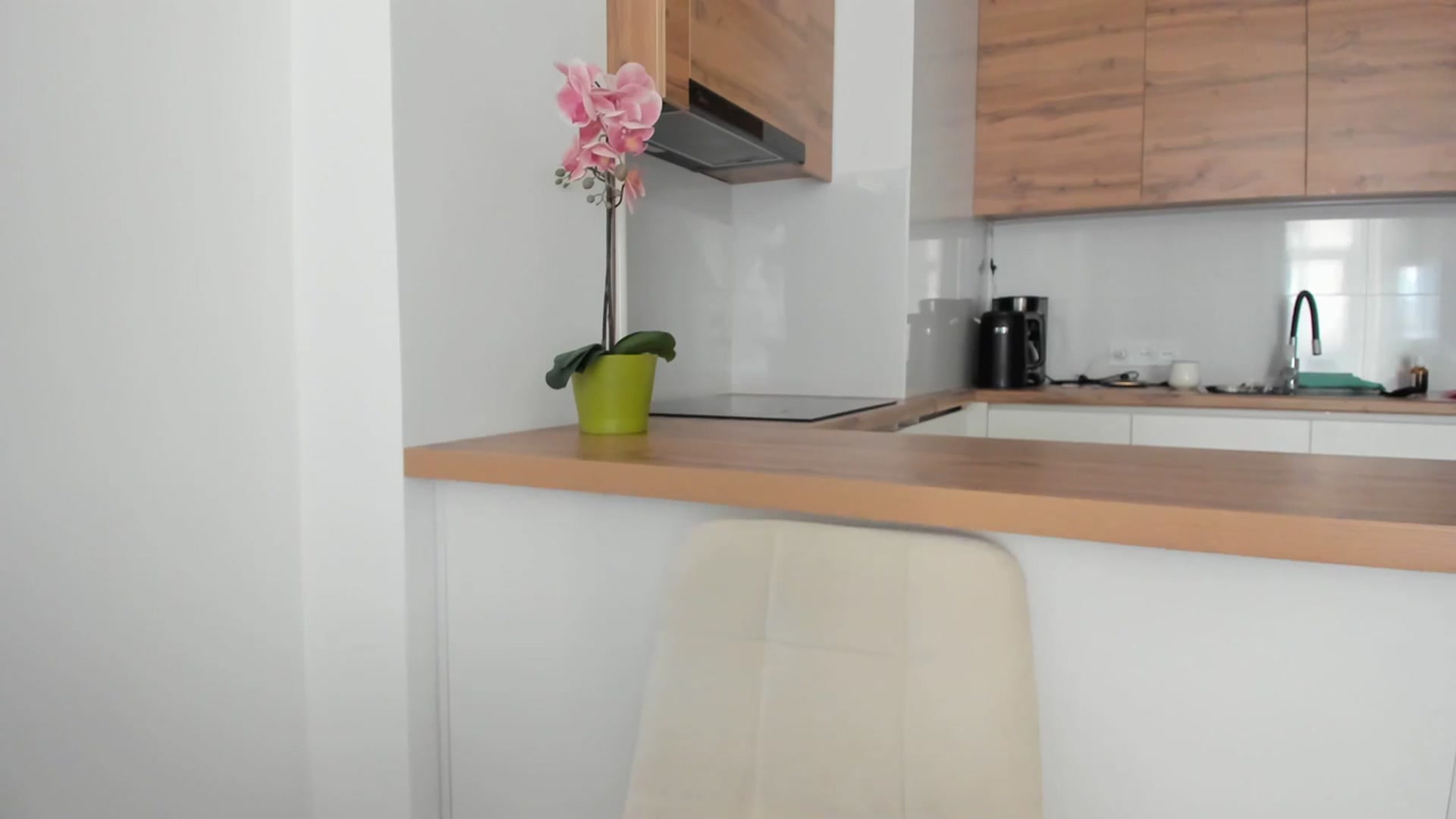 Gallery image thumbnail from Elfleurit's myfreecams stream on, 10/02/2023, 06:08 image 10 of 20