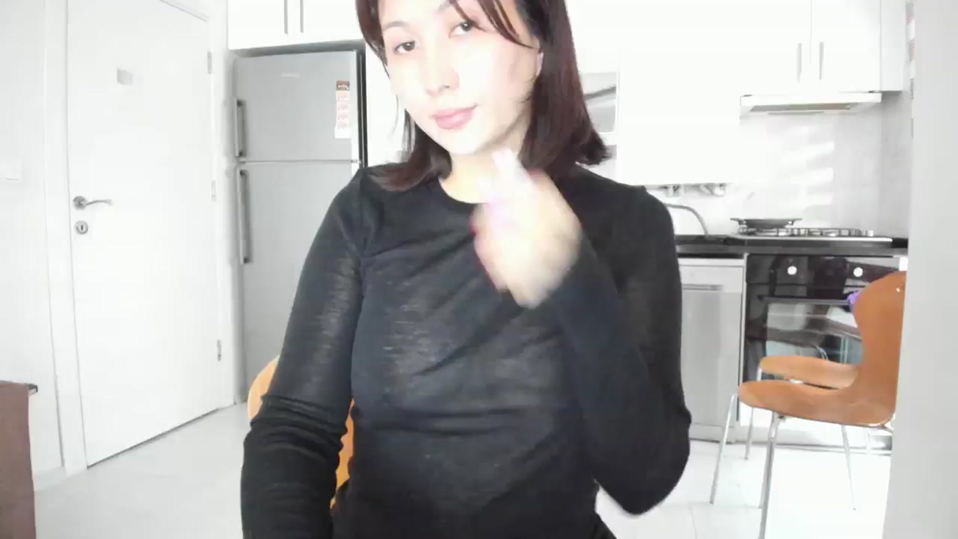 Gallery image thumbnail from Elfleurit's myfreecams stream on, 10/11/2023, 07:56 image 8 of 20