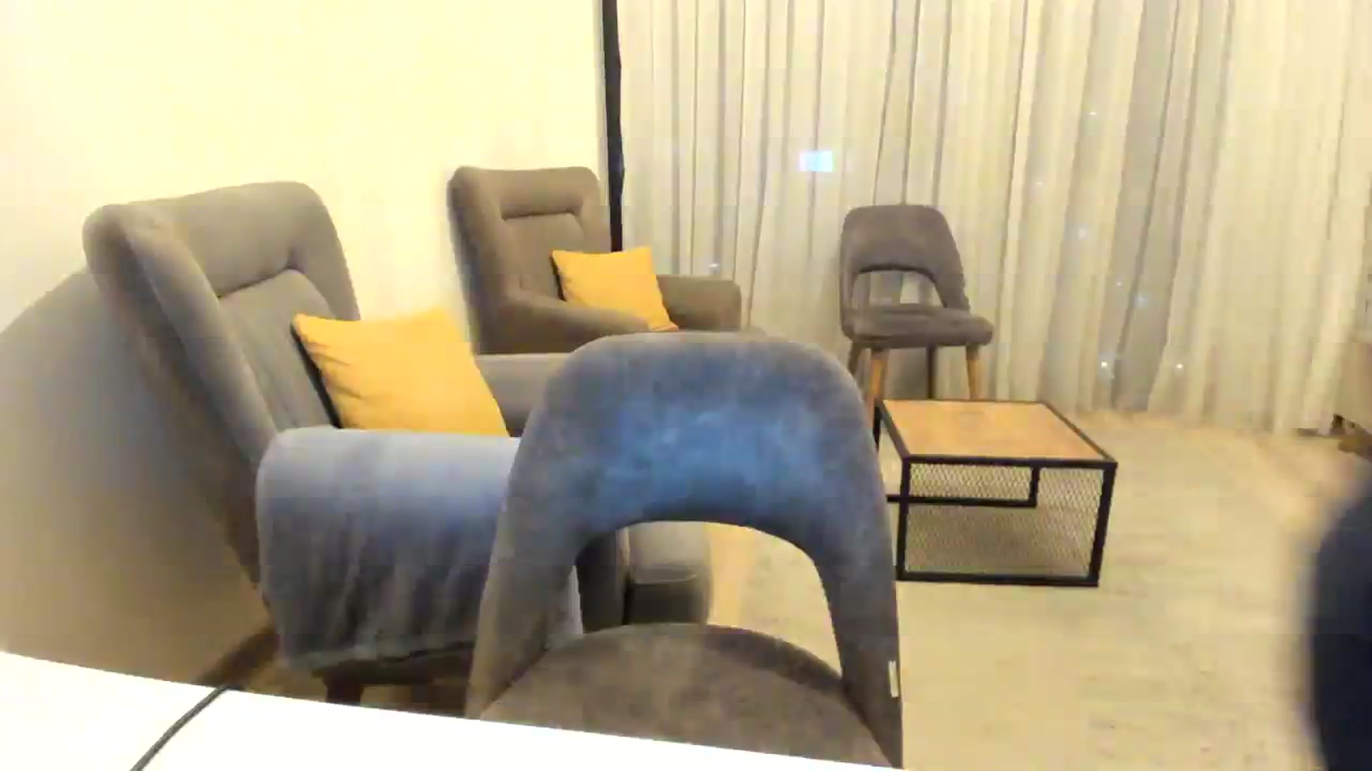 Gallery image thumbnail from Elfleurit's myfreecams stream on, 10/24/2023, 17:24 image 5 of 20