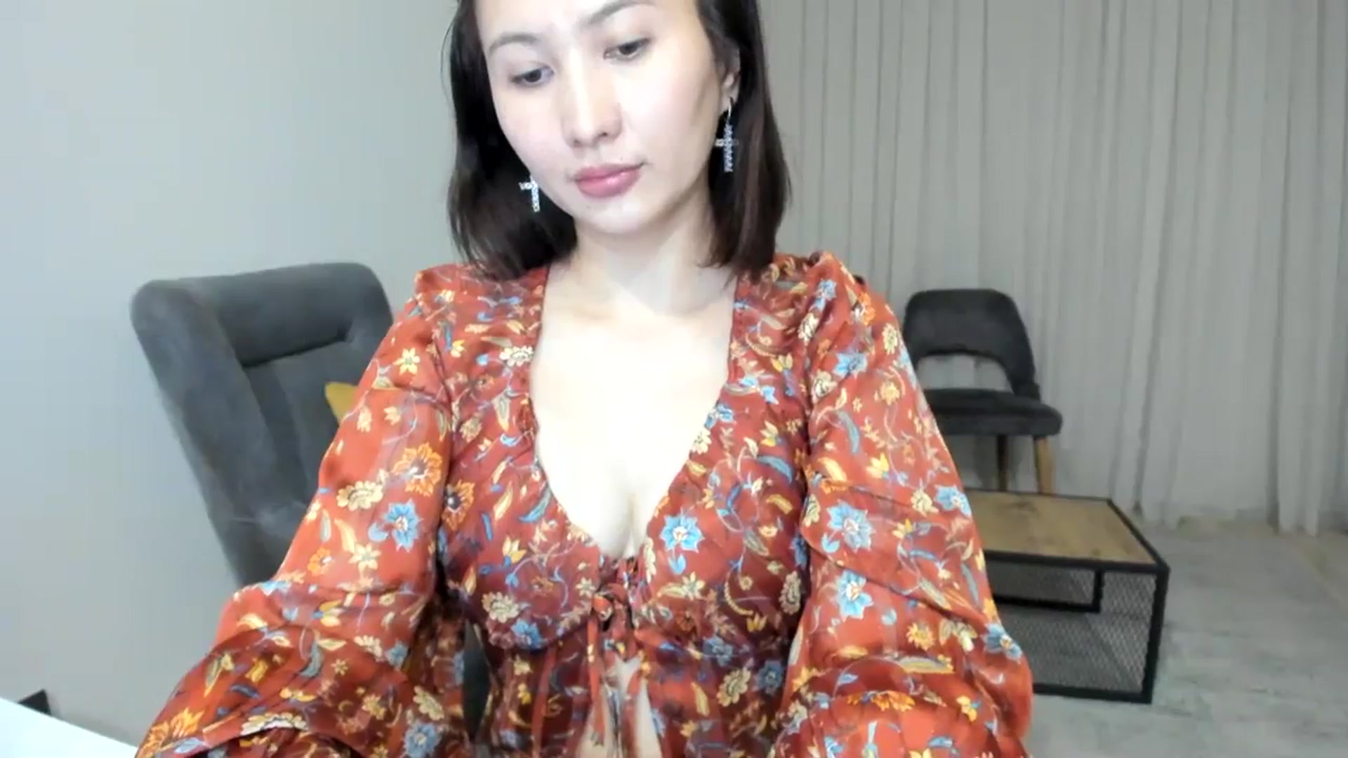 Gallery image thumbnail from Elfleurit's myfreecams stream on, 10/24/2023, 17:59 image 10 of 20