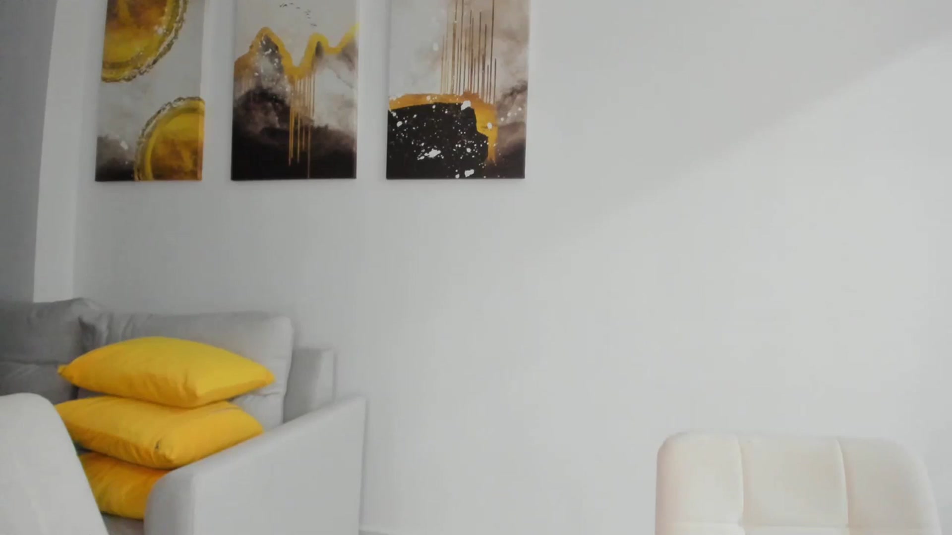 Gallery image thumbnail from Elfleurit's myfreecams stream on, 11/02/2023, 19:50 image 16 of 20