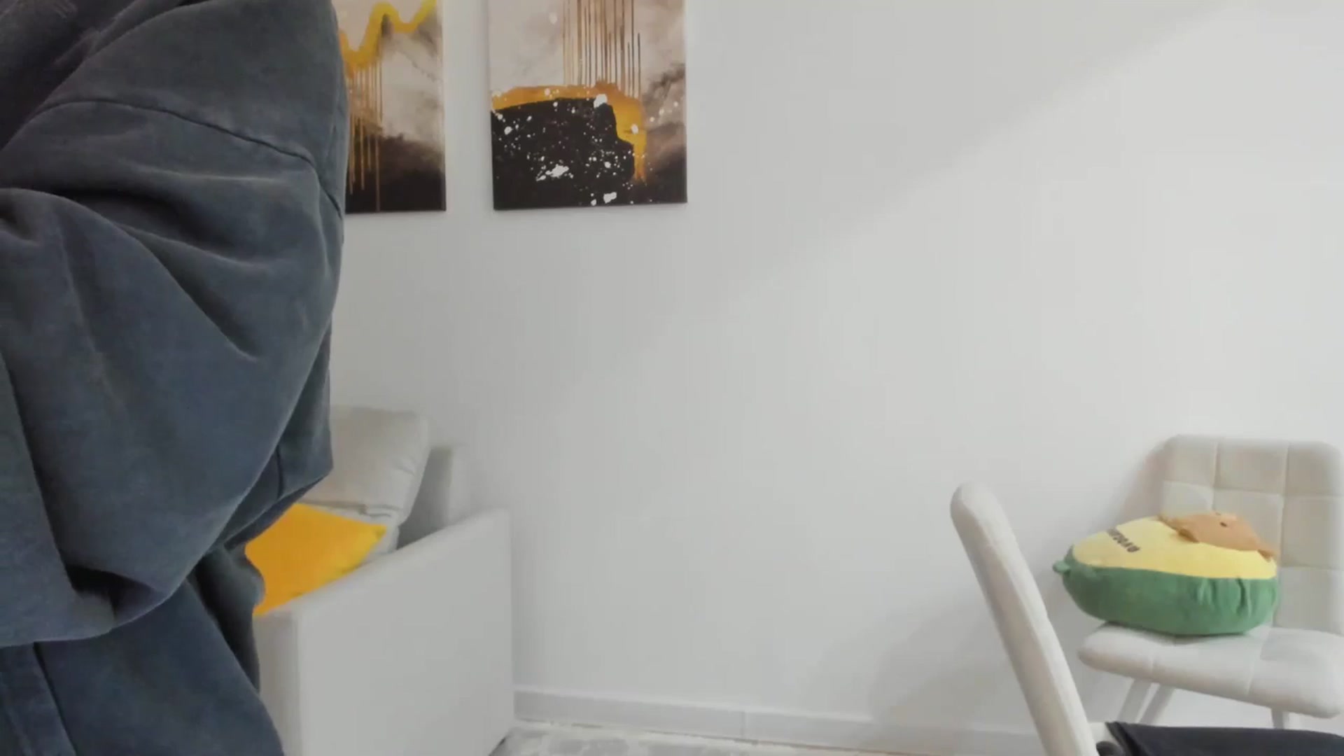 Gallery image thumbnail from Elfleurit's myfreecams stream on, 11/10/2023, 22:50 image 19 of 20