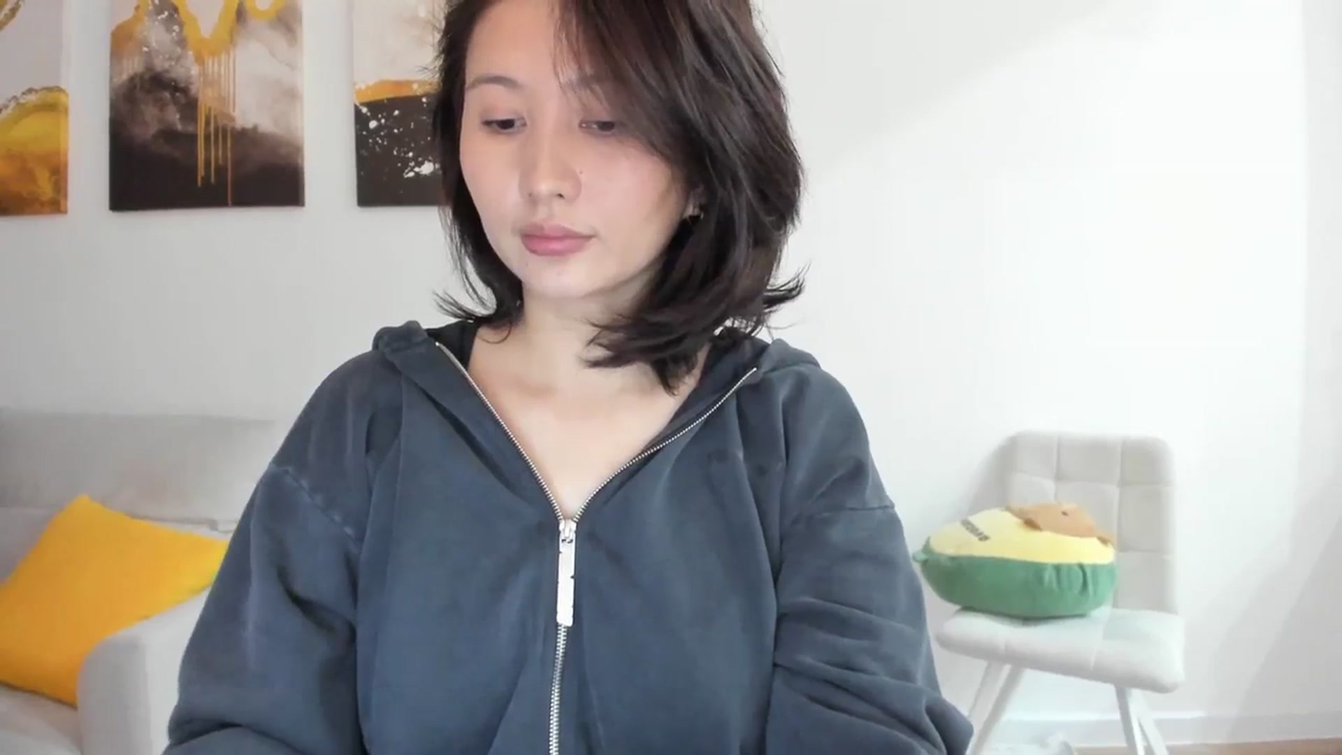 Gallery image thumbnail from Elfleurit's myfreecams stream on, 11/10/2023, 23:17 image 6 of 20