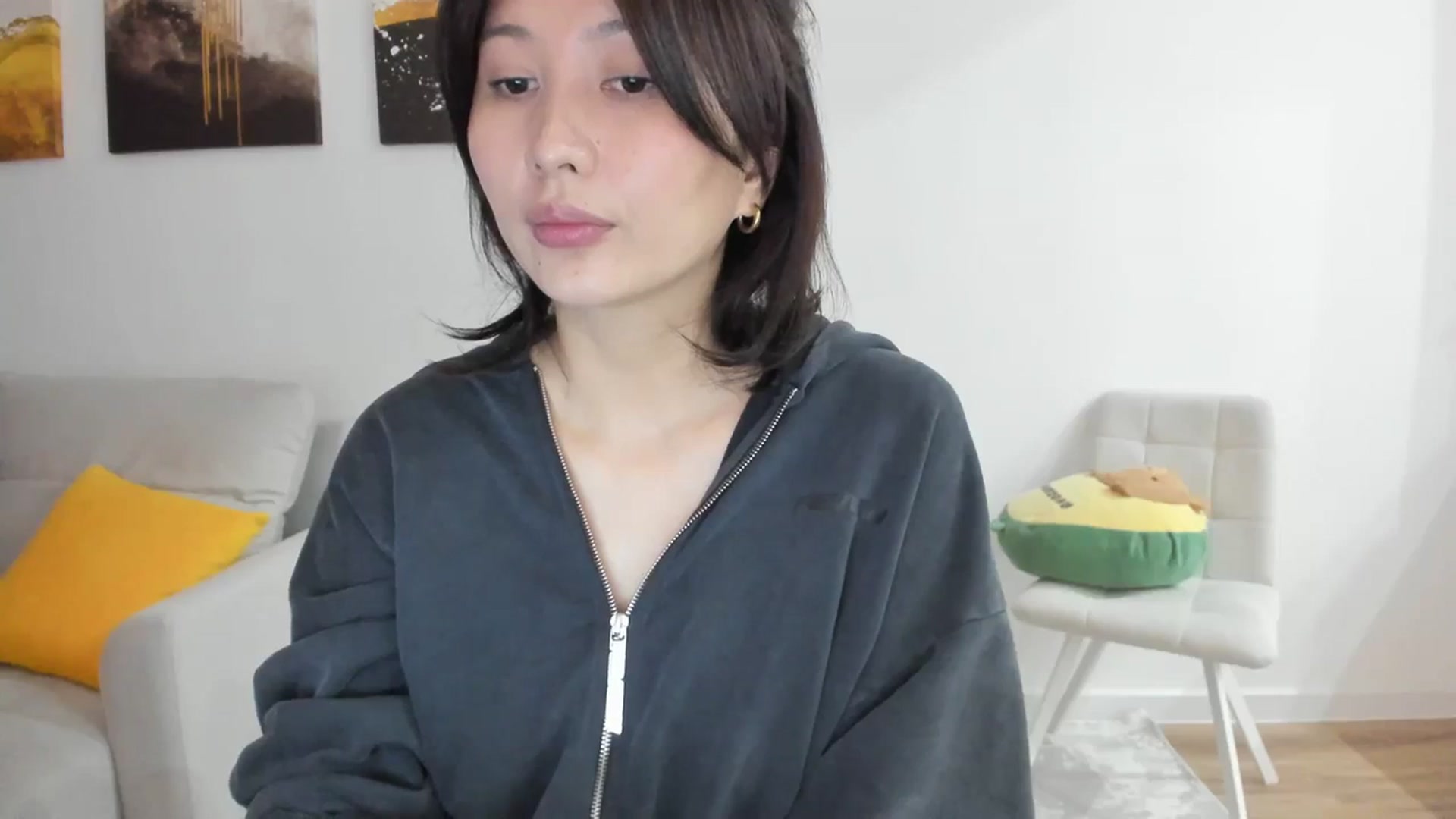 Gallery image thumbnail from Elfleurit's myfreecams stream on, 11/10/2023, 23:17 image 18 of 20