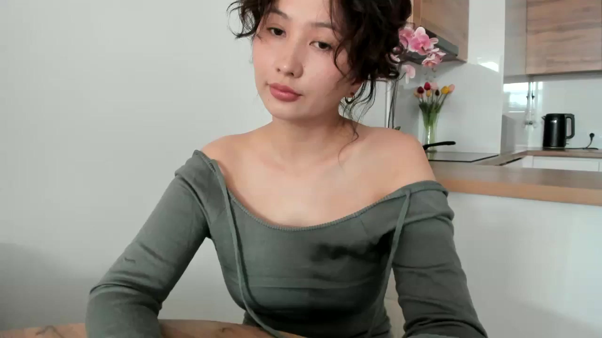 Gallery image thumbnail from Elfleurit's myfreecams stream on, 11/18/2023, 07:47 image 20 of 20