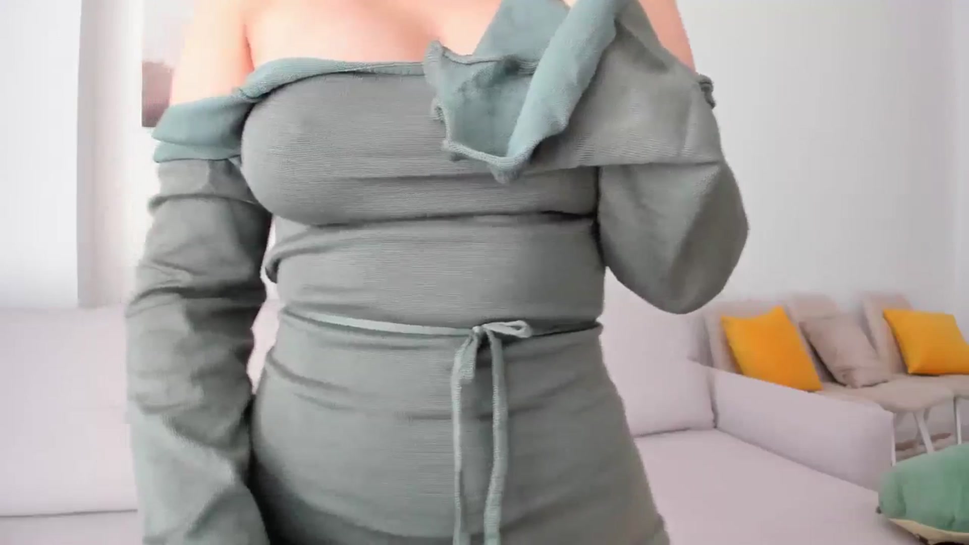 Gallery image thumbnail from Elfleurit's myfreecams stream on, 11/22/2023, 07:21 image 17 of 20
