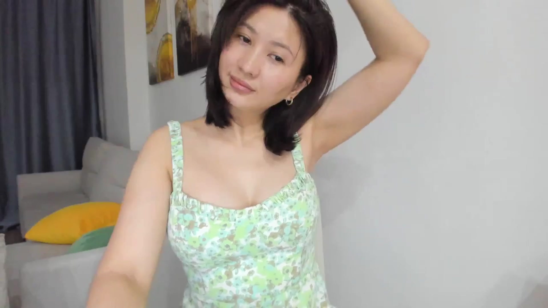 Gallery image thumbnail from Elfleurit's myfreecams stream on, 11/24/2023, 19:22 image 18 of 20