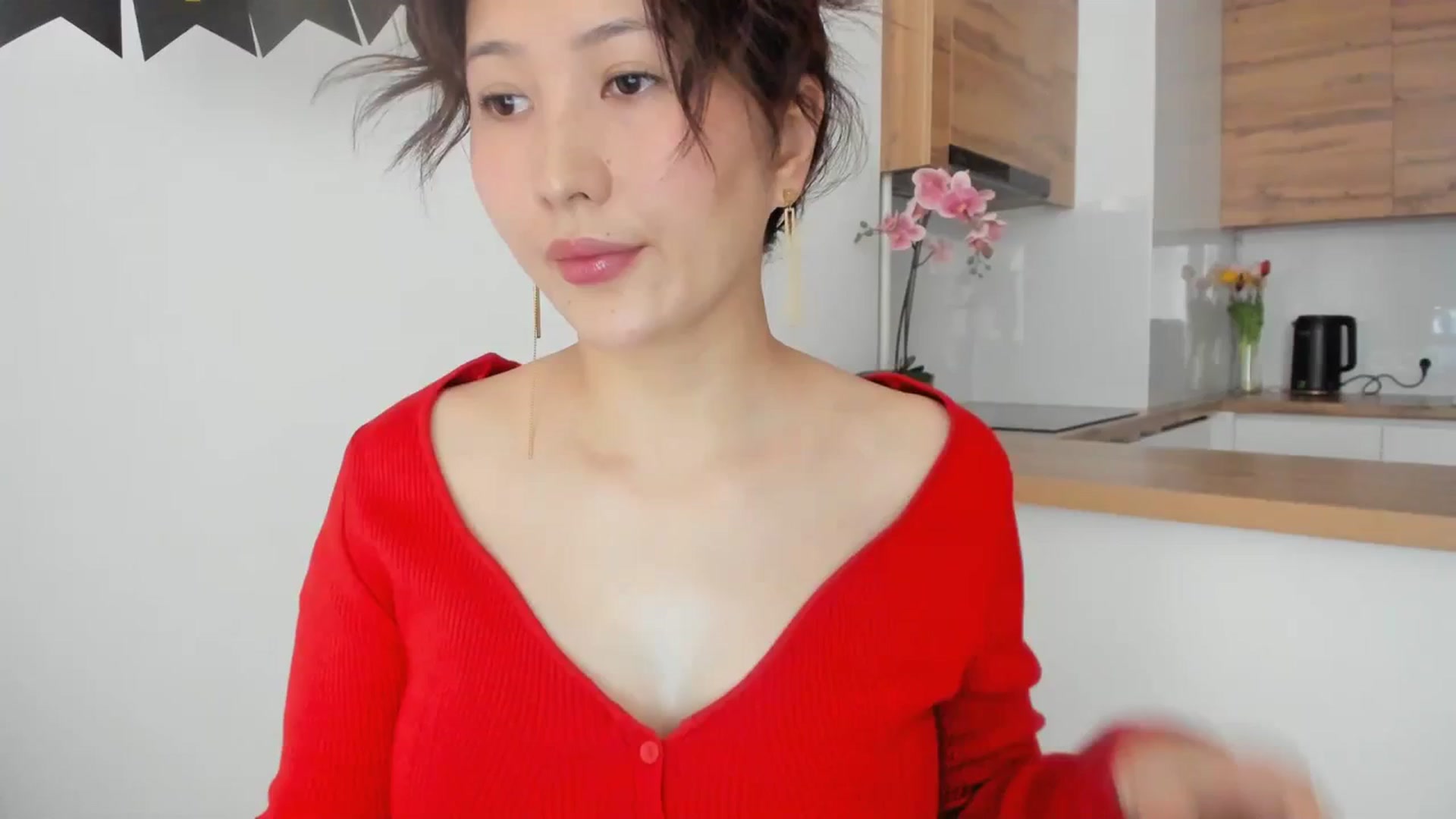 Gallery image thumbnail from Elfleurit's myfreecams stream on, 12/12/2023, 07:59 image 1 of 20