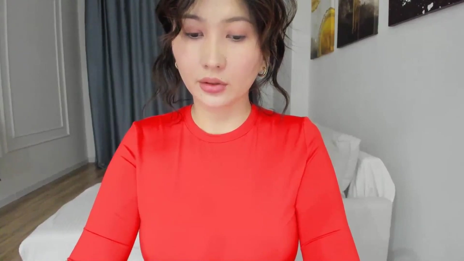 Gallery image thumbnail from Elfleurit's myfreecams stream on, 12/17/2023, 19:50 image 8 of 20