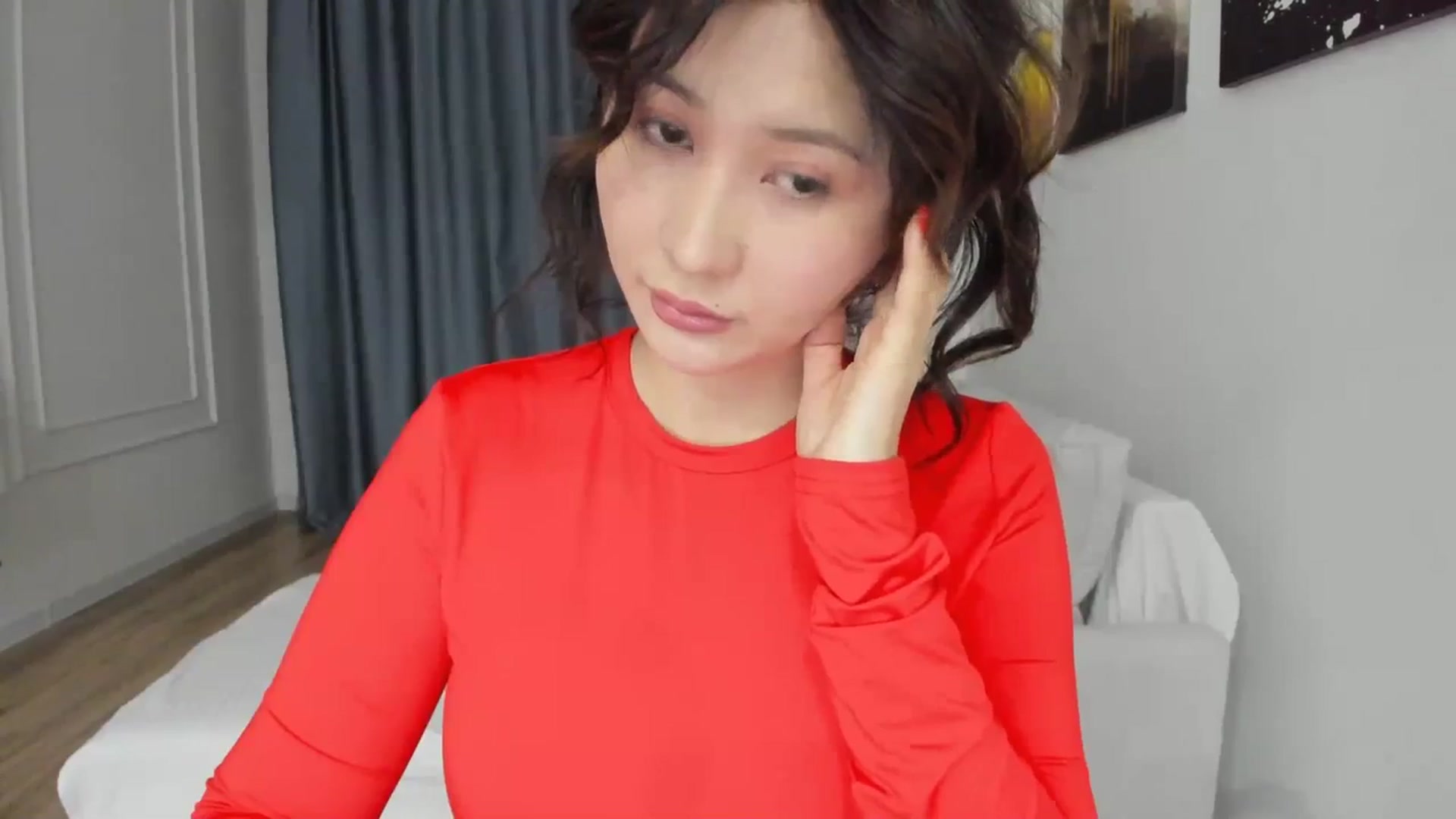 Gallery image thumbnail from Elfleurit's myfreecams stream on, 12/17/2023, 19:50 image 9 of 20