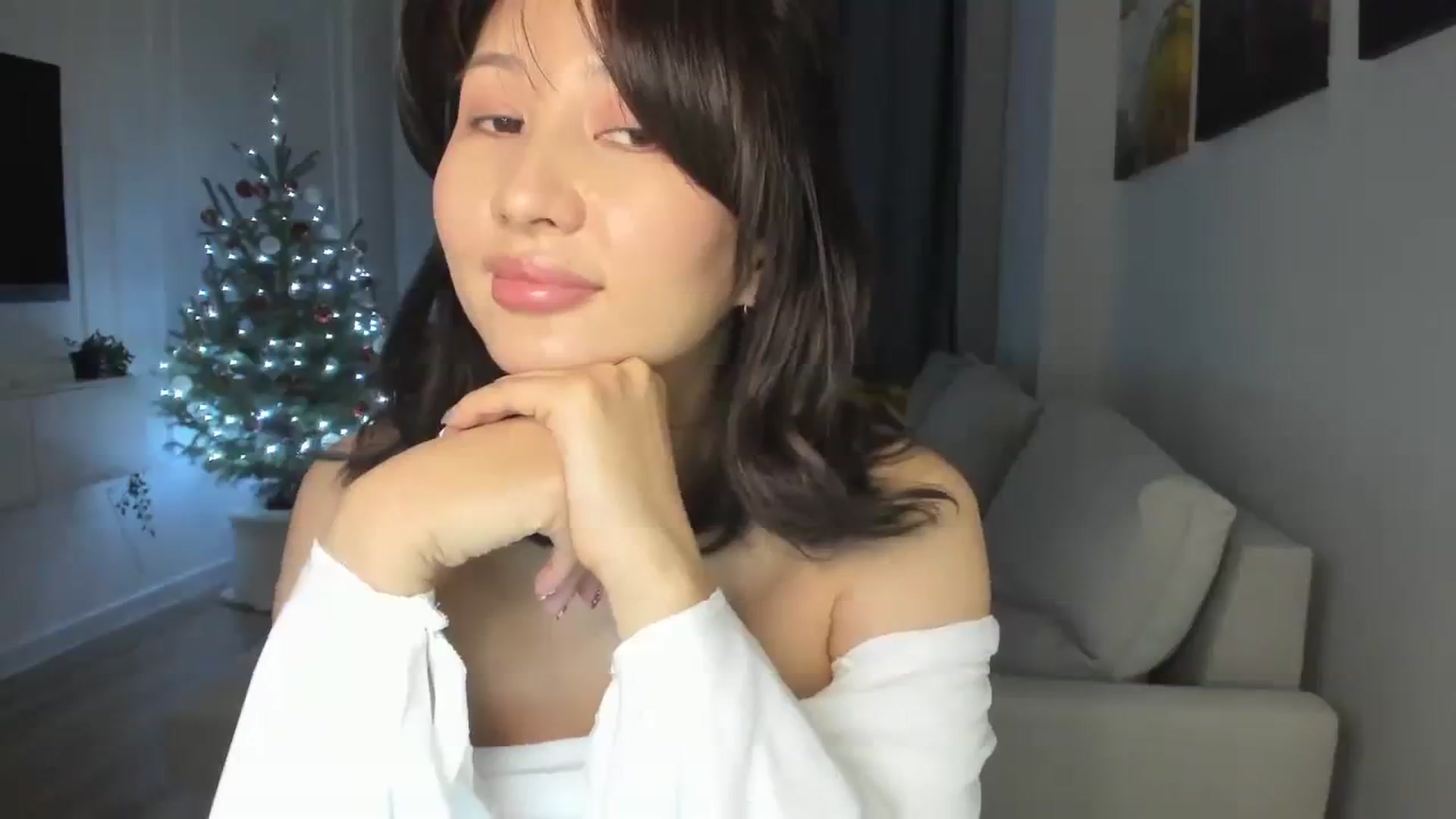 Gallery image thumbnail from Elfleurit's myfreecams stream on, 12/23/2023, 21:13 image 20 of 20