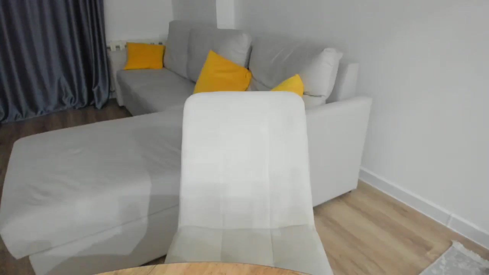 Gallery image thumbnail from Elfleurit's myfreecams stream on, 01/04/2024, 17:23 image 13 of 20