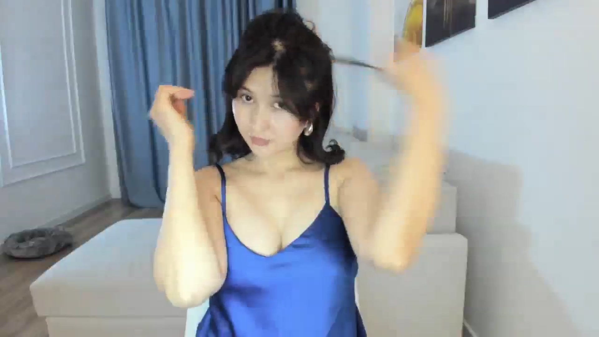 Gallery image thumbnail from Elfleurit's myfreecams stream on, 01/10/2024, 21:01 image 16 of 20