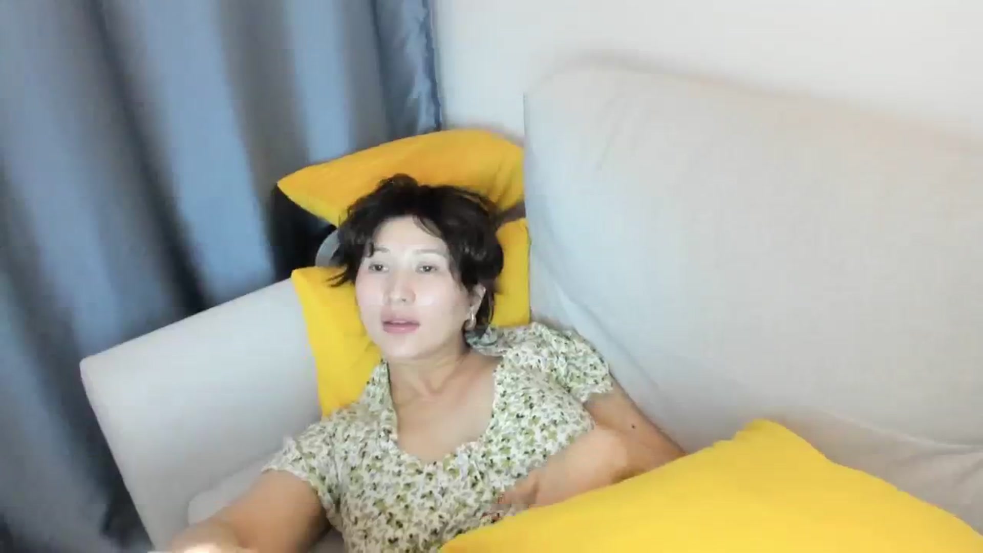 Gallery image thumbnail from Elfleurit's myfreecams stream on, 01/14/2024, 02:01 image 13 of 20