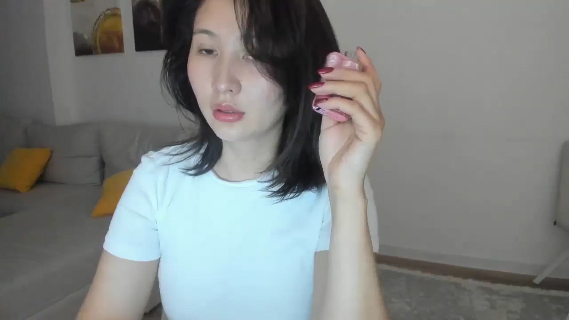 Gallery image thumbnail from Elfleurit's myfreecams stream on, 01/17/2024, 21:17 image 8 of 20