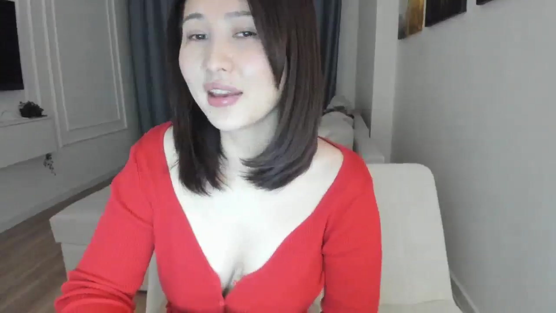 Gallery image thumbnail from Elfleurit's myfreecams stream on, 01/20/2024, 22:15 image 15 of 20