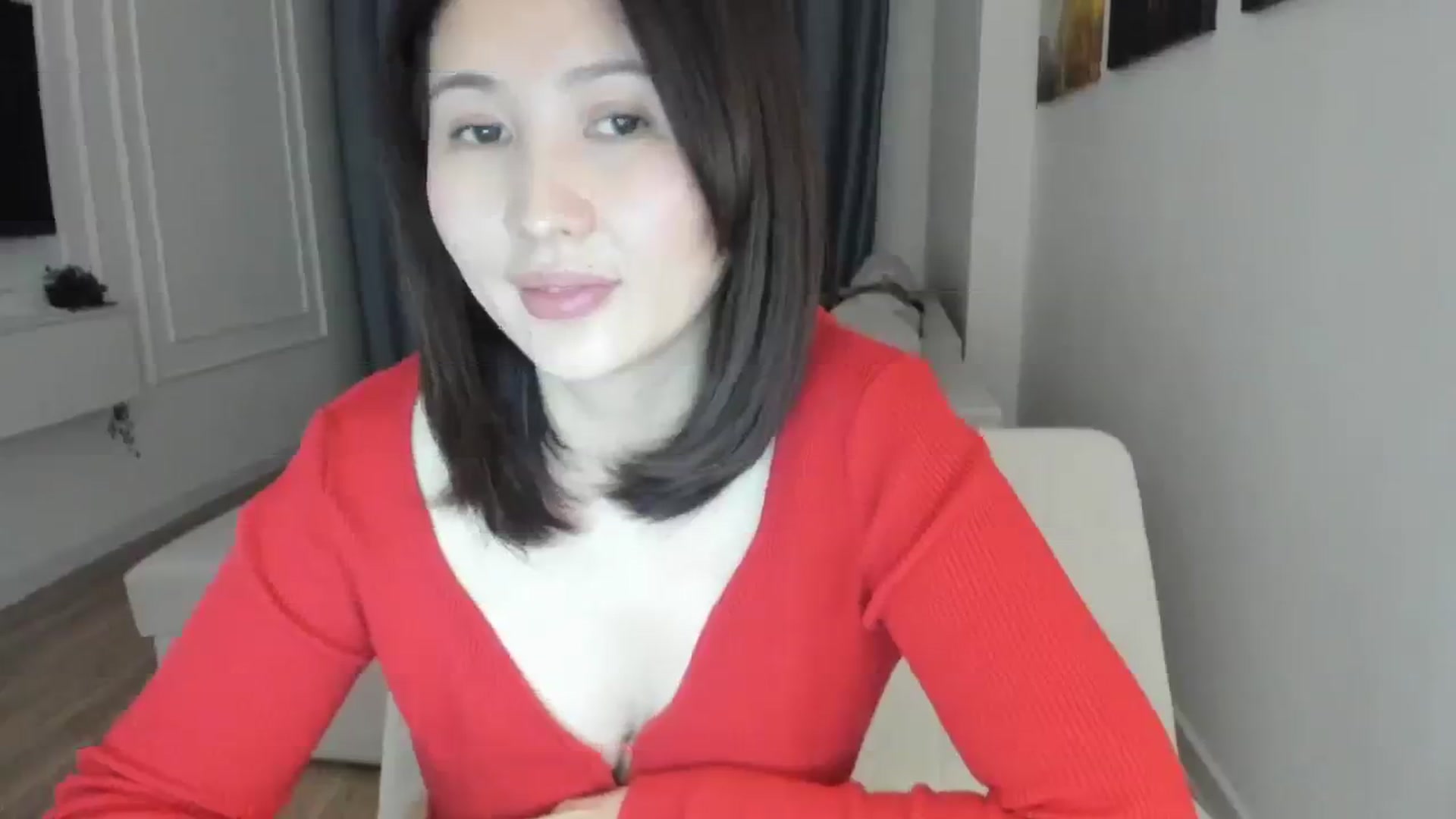 Gallery image thumbnail from Elfleurit's myfreecams stream on, 01/20/2024, 22:15 image 18 of 20