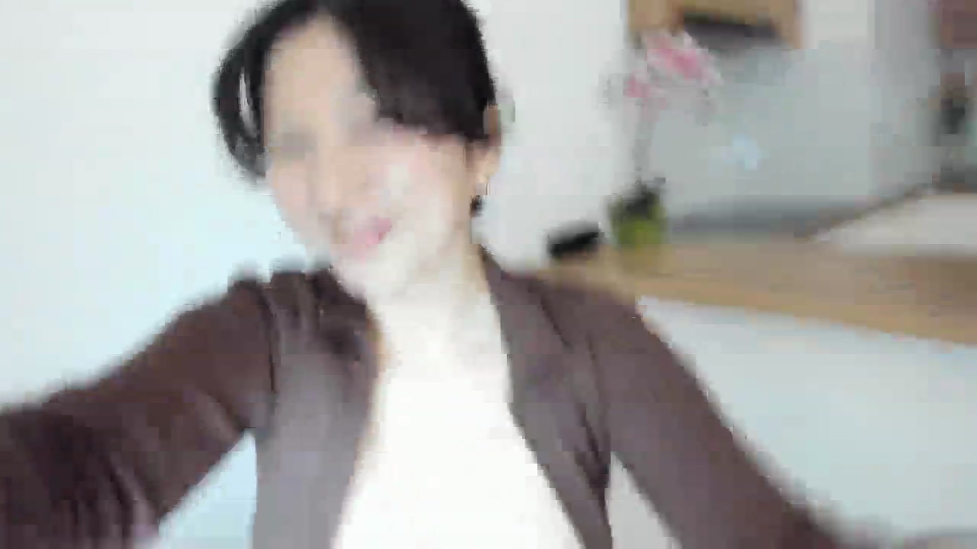 Gallery image thumbnail from Elfleurit's myfreecams stream on, 01/23/2024, 20:51 image 13 of 20