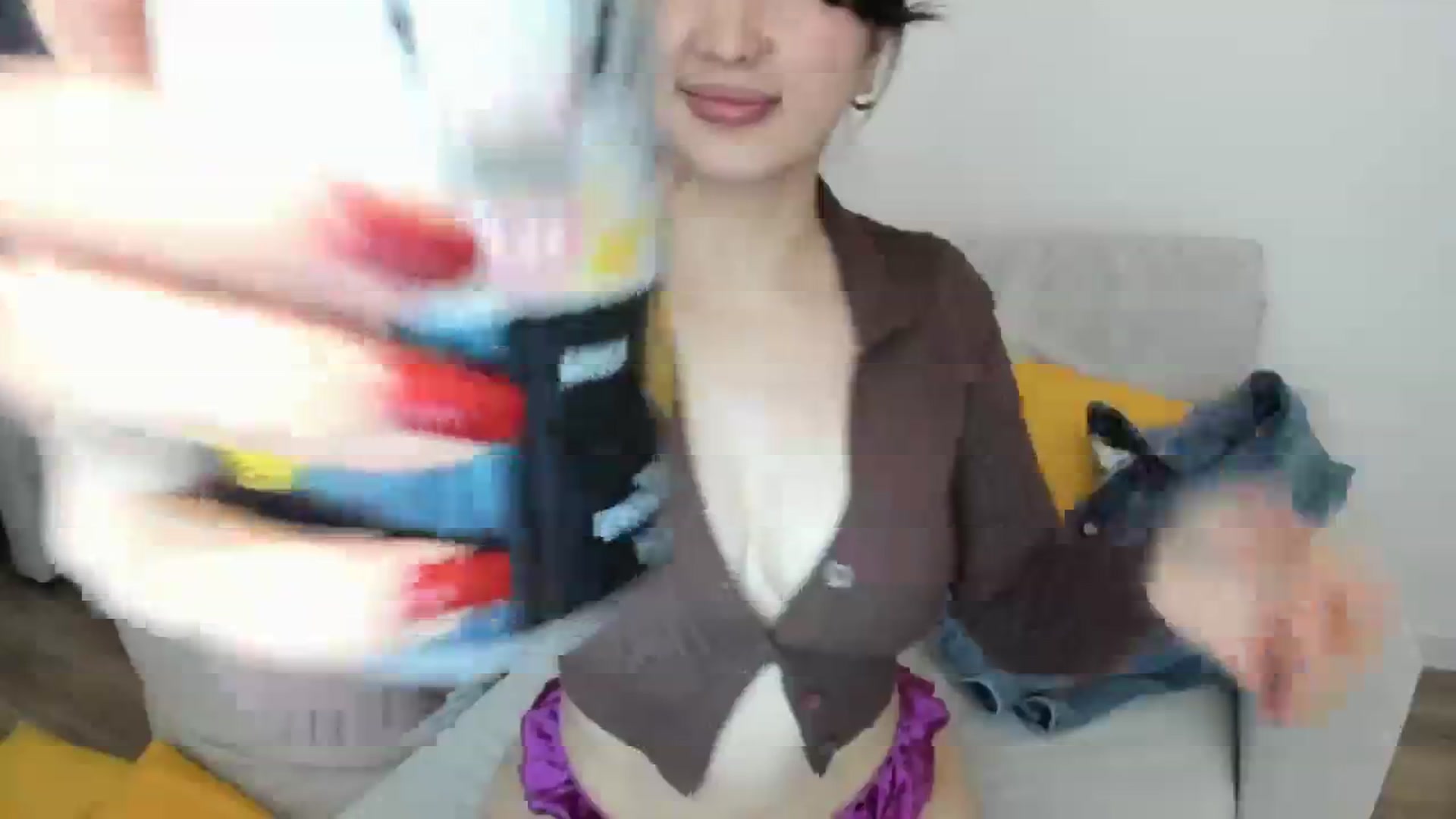 Gallery image thumbnail from Elfleurit's myfreecams stream on, 01/23/2024, 21:55 image 13 of 20
